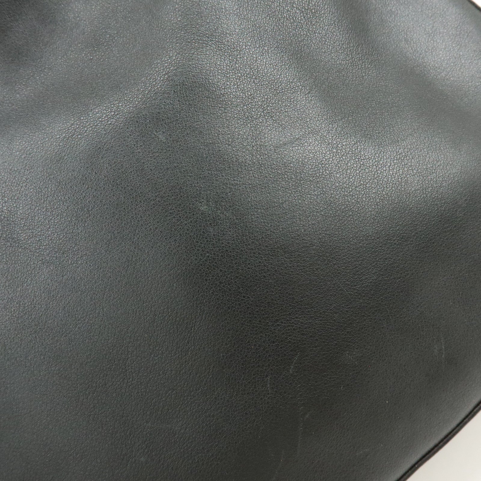 GUCCI Logo Leather Shoulder Bag Hand Bag Black 001.3766