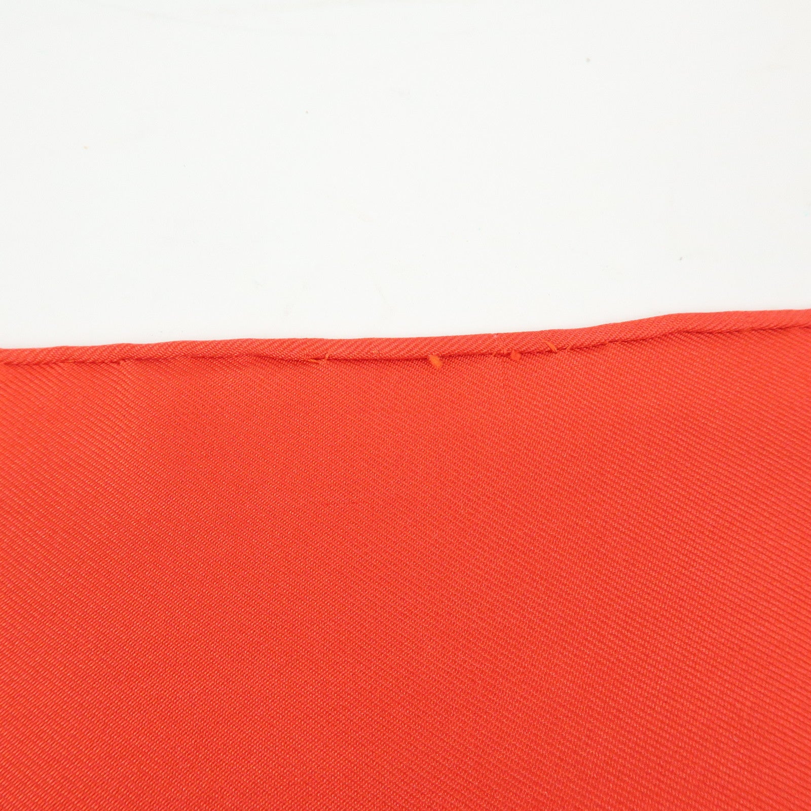 HERMES Carre 90 Silk 100% Scarf VIVE LE VENT Red White