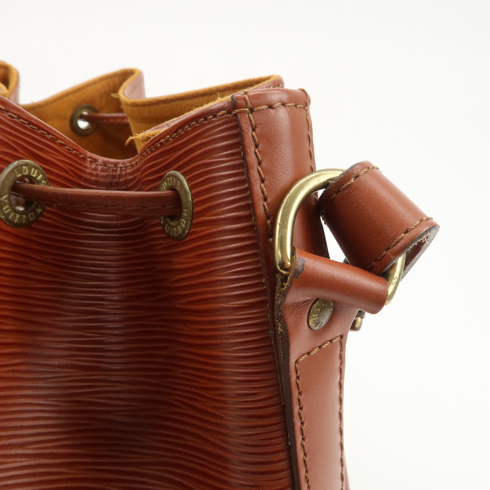 Louis Vuitton Epi Petit Noe Shoulder Bag Kenya Brown M44103