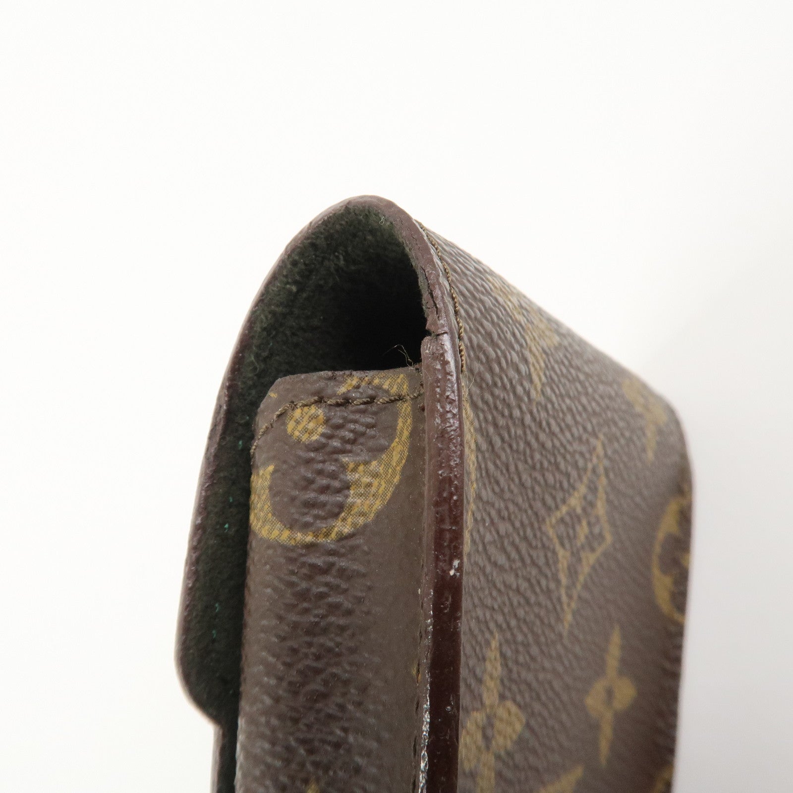 Louis Vuitton Monogram Étui Lunettes Rabat Glasses Case M62970