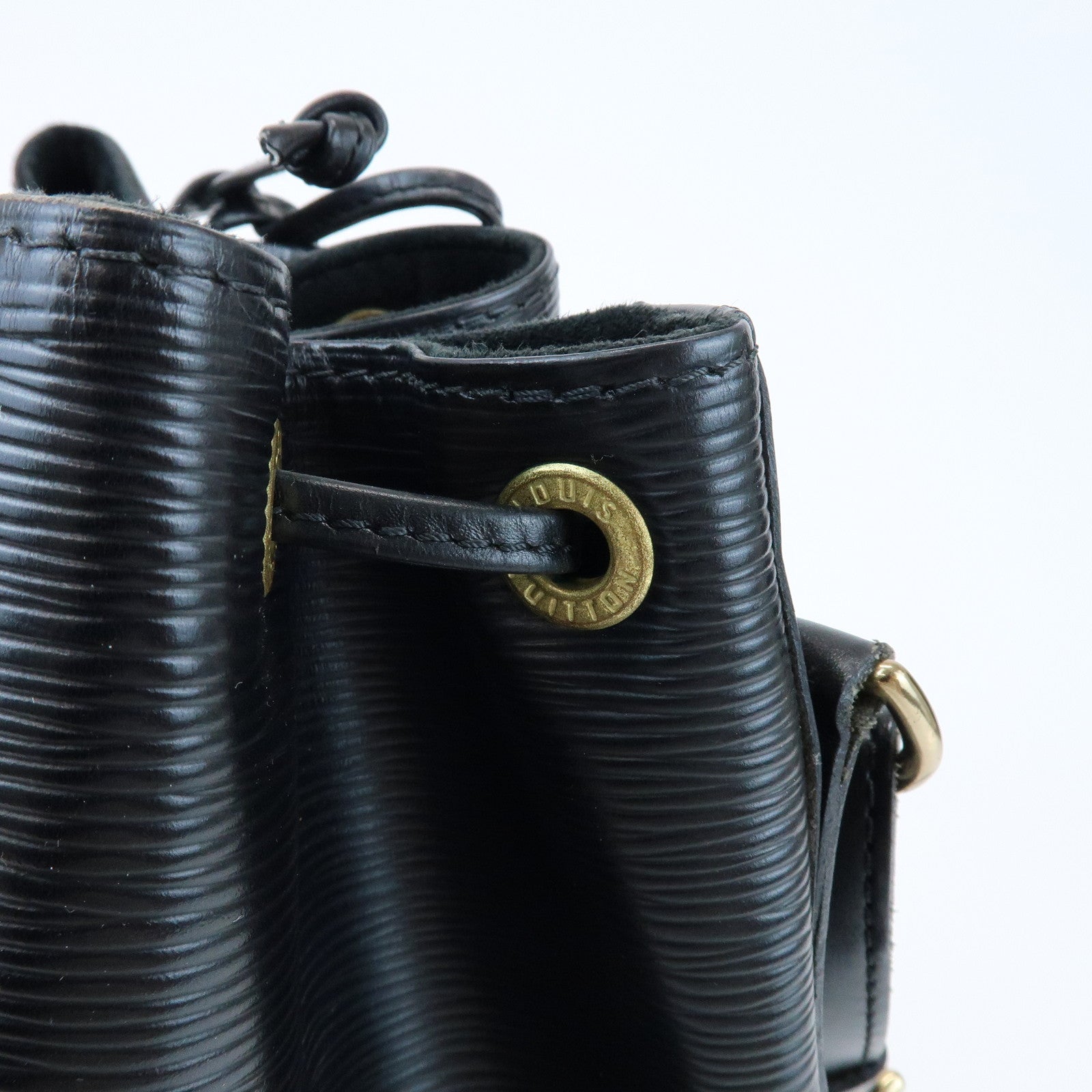 Louis Vuitton Epi Noe Shoulder Bag Hand Bag Noir Black M59002