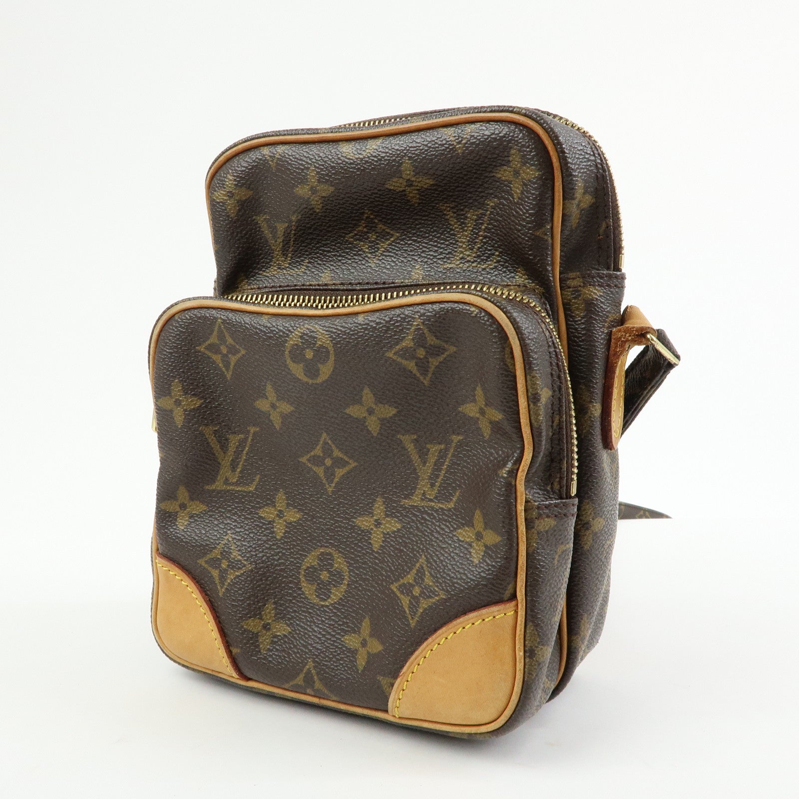 Louis Vuitton Monogram Amazone Shoulder Bag Crossbody Bag M45236