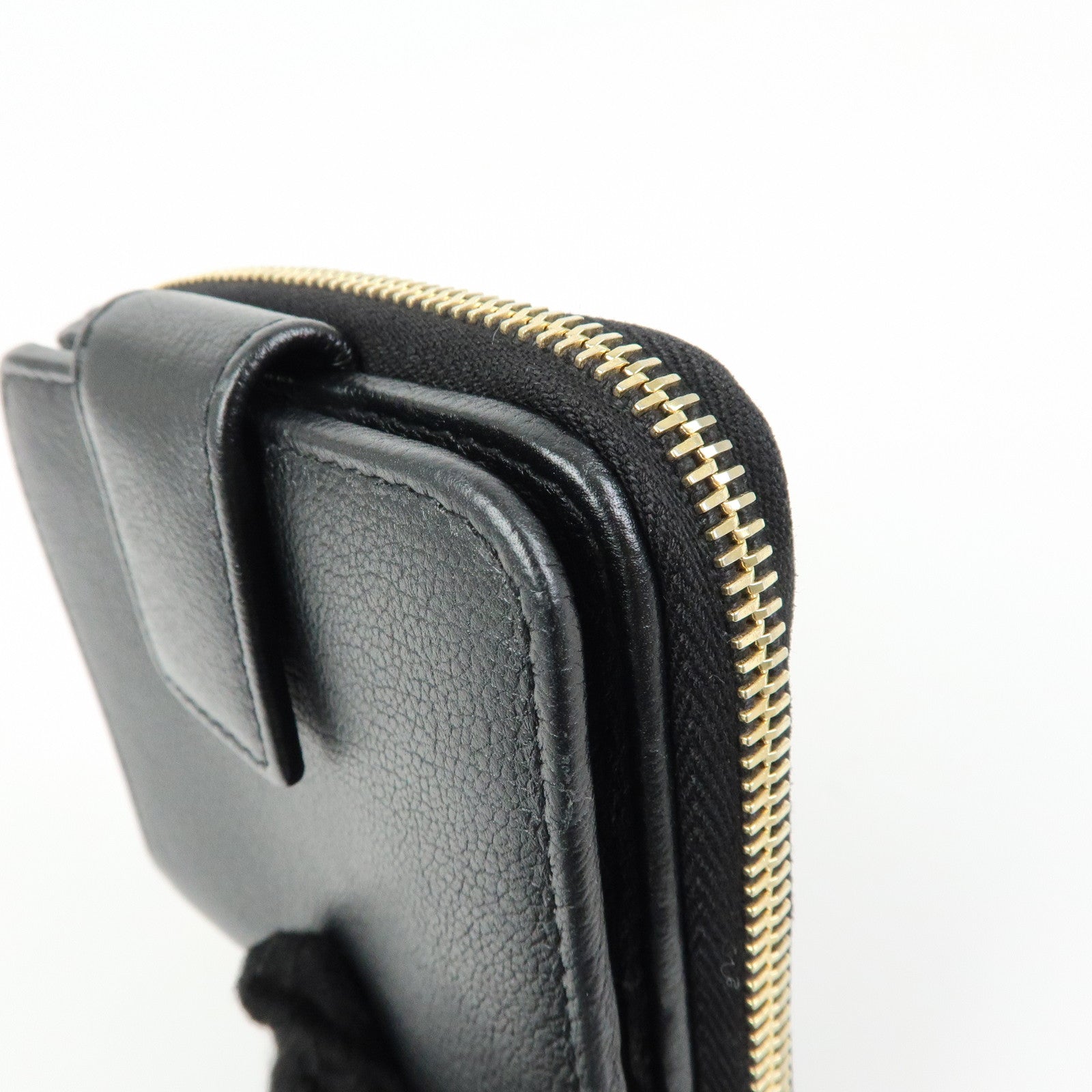 SAINT LAURENT PARIS Casandra Calf Leather Compact Wallet 568985