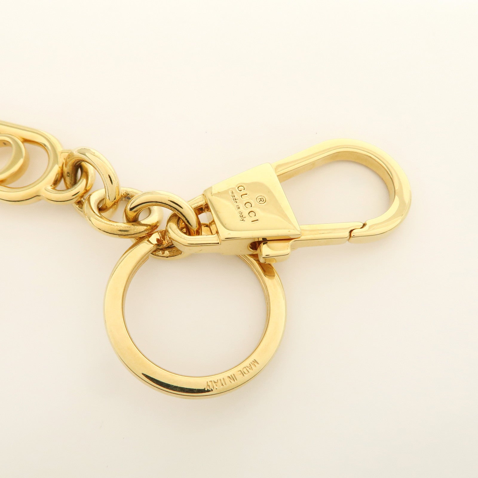 GUCCI Script Keychain Key Charm Metal Gold 773969