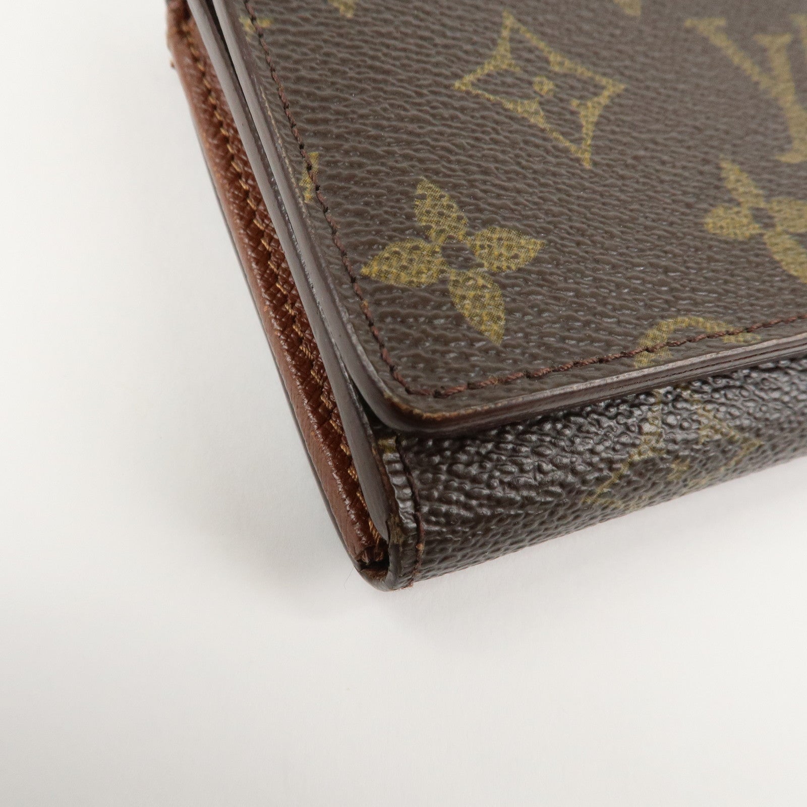 Louis Vuitton Monogram Porte Monnaie Billets Tresor Wallet M61730 Used