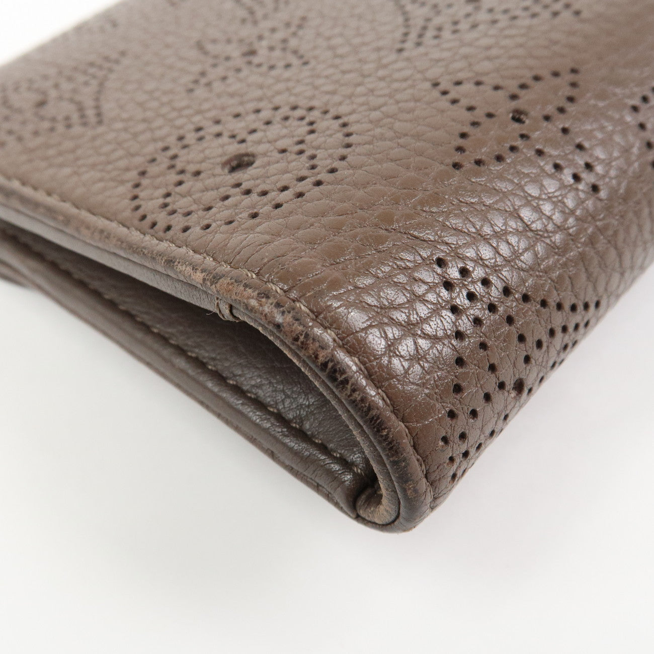 Louis Vuitton Monogram Mahina Portefeuille Amelia Wallet M58089