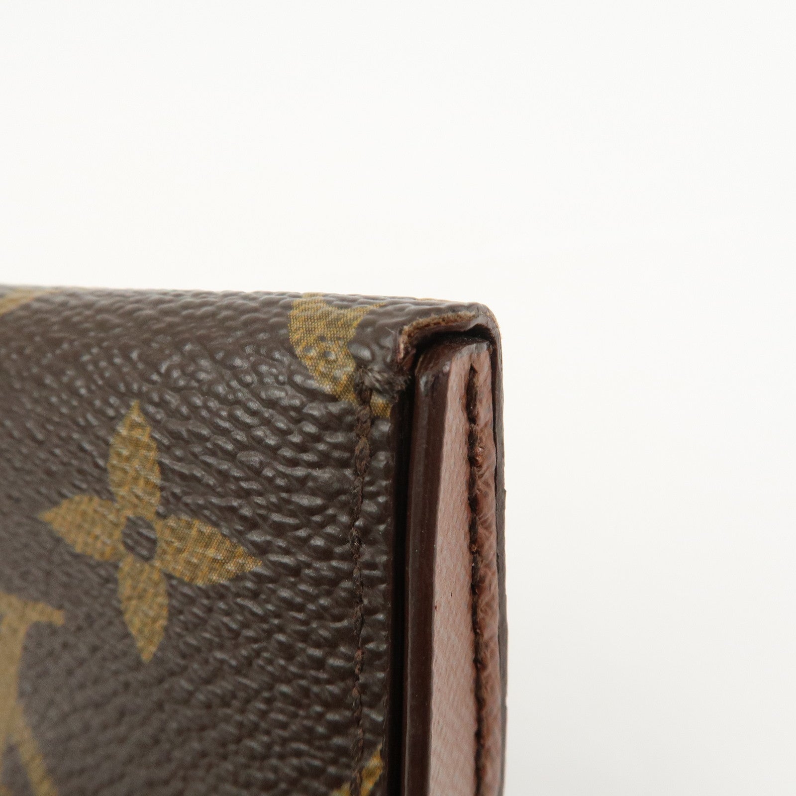 Louis Vuitton Monogram Portemonnaie Cuvette Coin Case Brown M61960