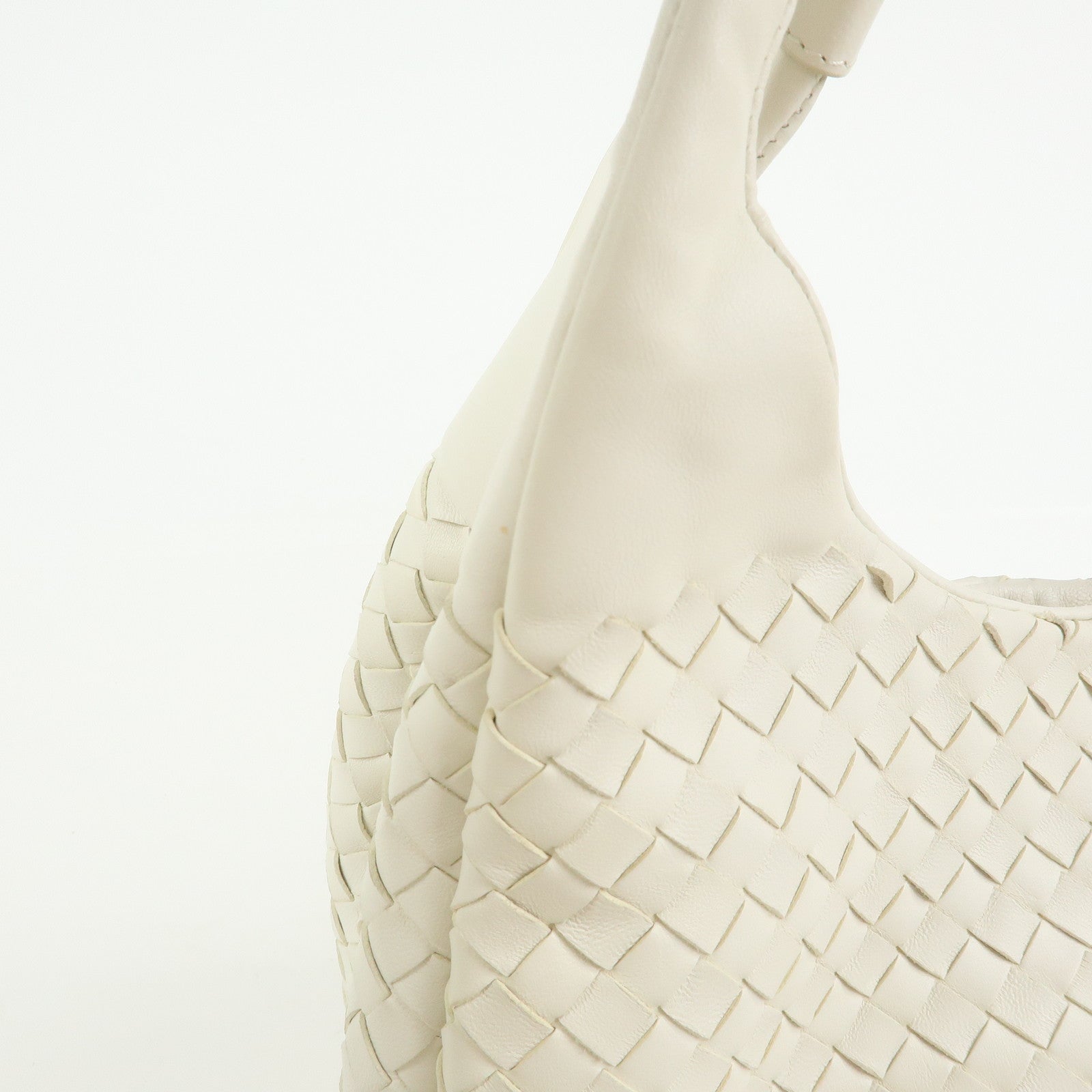 BOTTEGA VENETA Intrecciato Campana Leather Shoulder Bag 125787