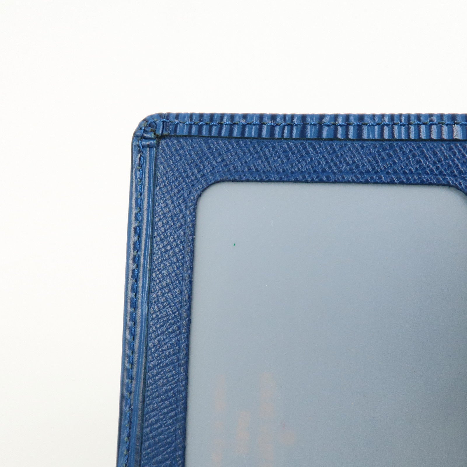 LLouis Vuitton Epi Porte 2 Cartes Vertical Card Case Blue M63205