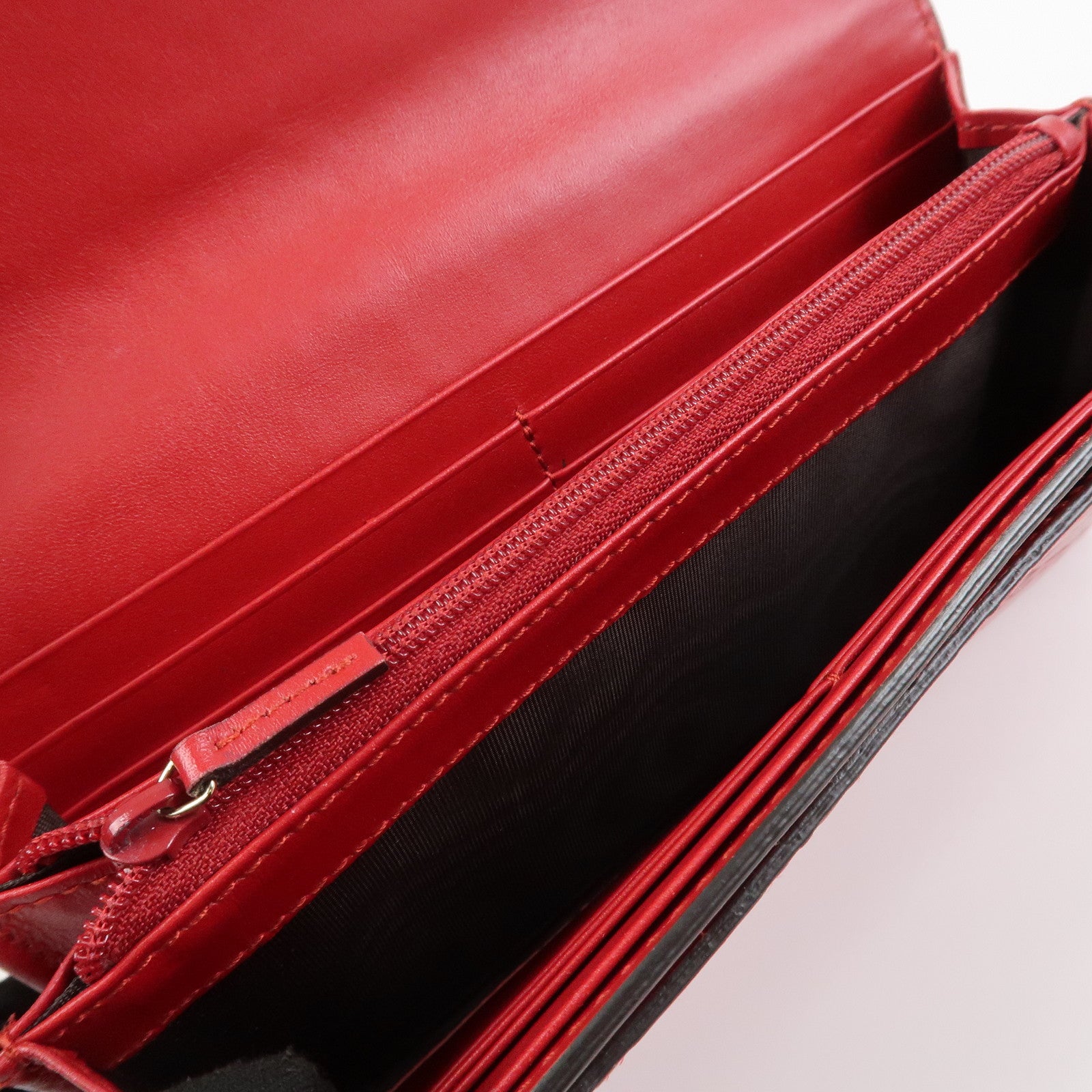 GUCCI Guccissima Interlocking G Flap Long Wallet Red 388679