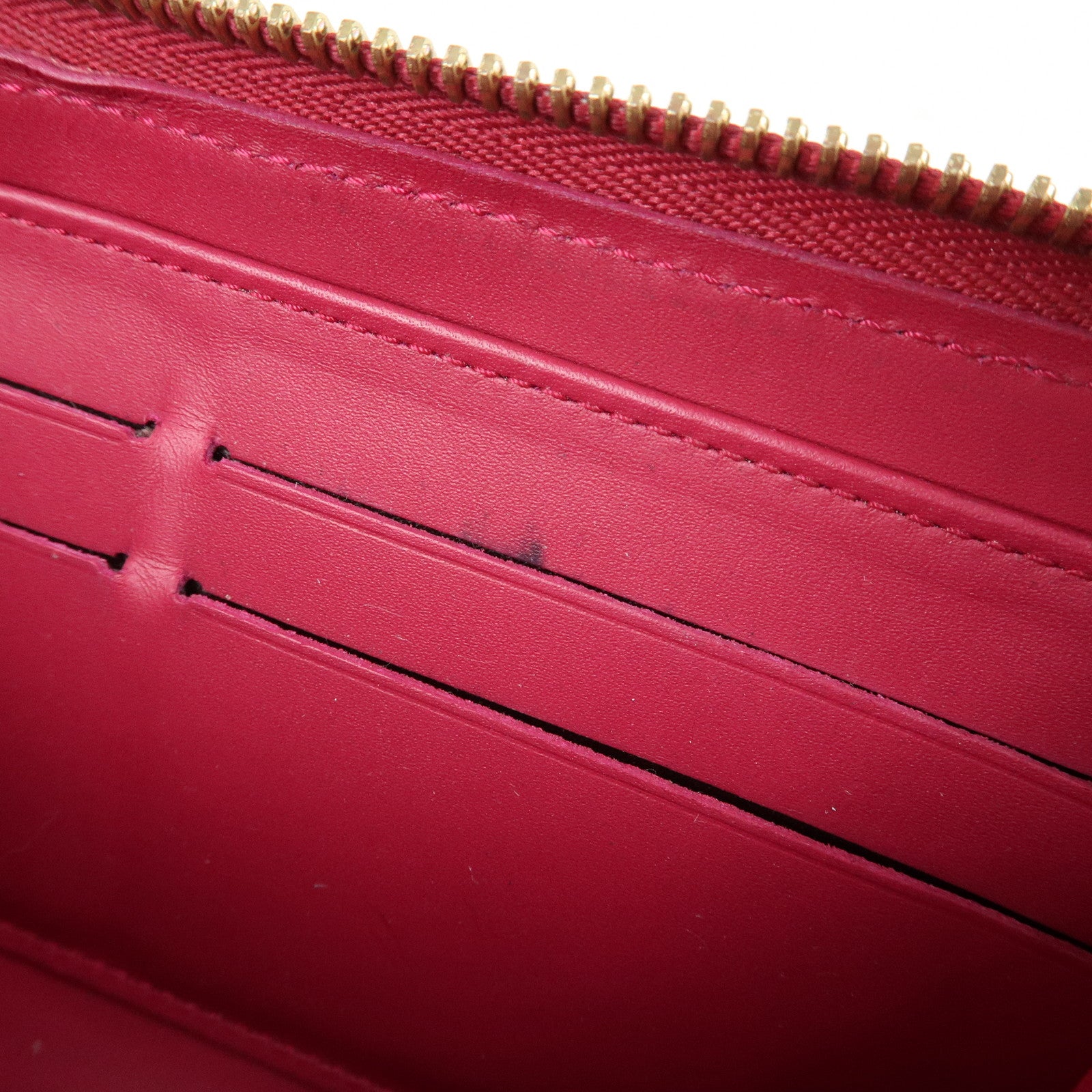Louis Vuitton Monogram Vernis Round Zippy Wallet Rose Indien M91597