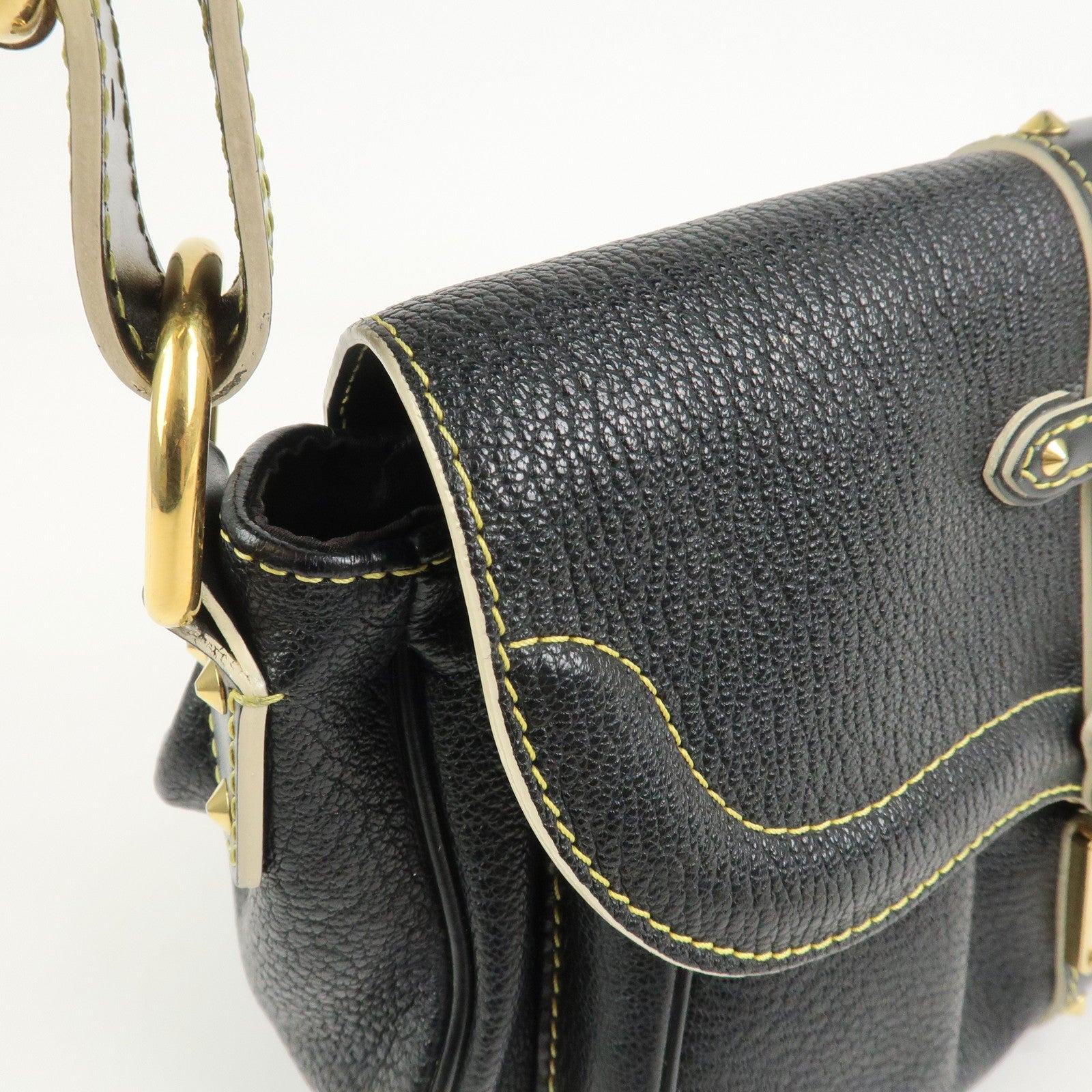 Louis Vuitton Suhari Confidant Leather Shoulder Bag Noir M91784