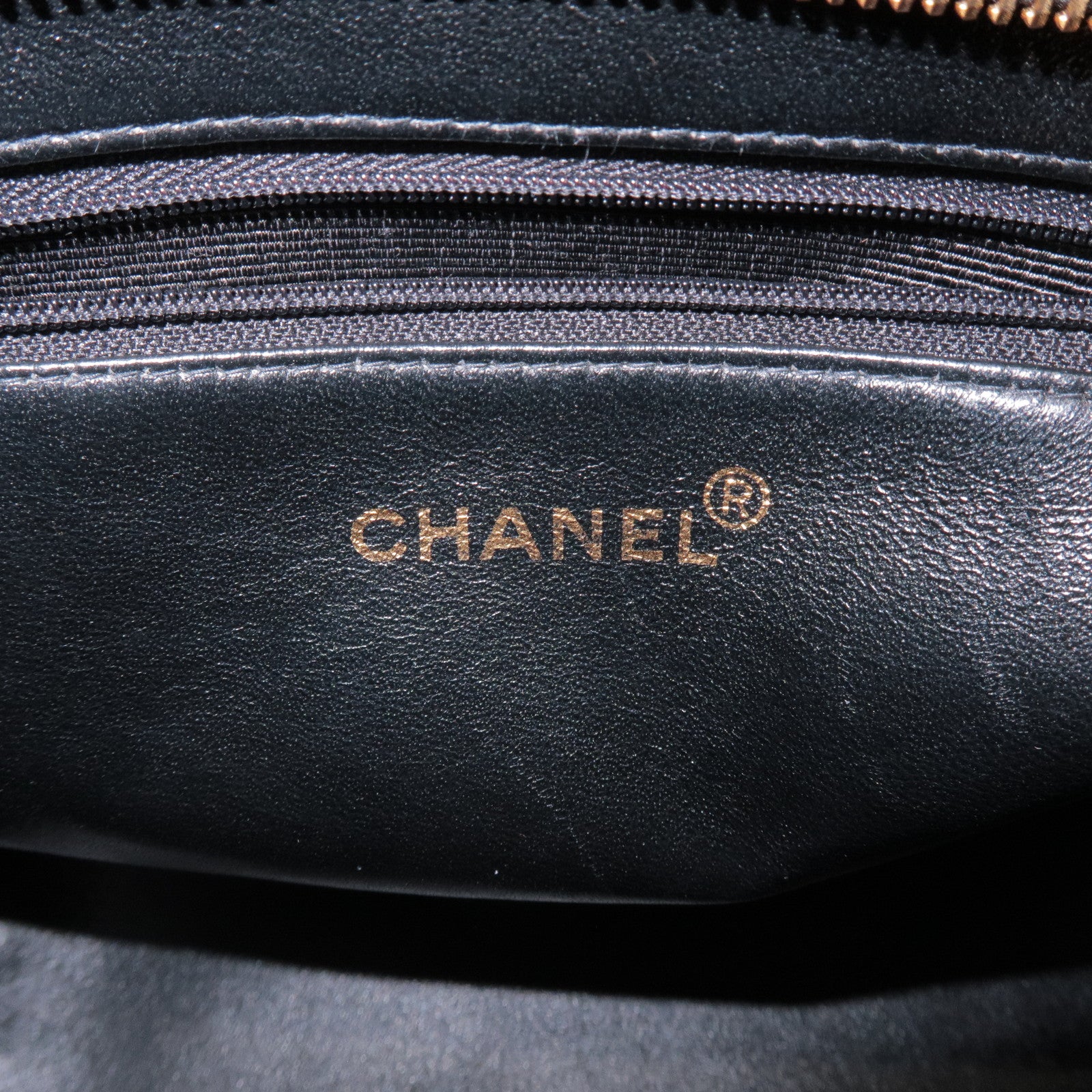 CHANEL Matelasse COCO Mark Caviarskin Medallion Tote Bag A01804