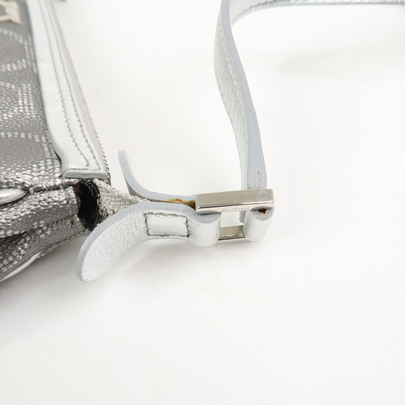 Ferragamo Gancini Logo Leather Shoulder Bag Hand Bag Silver
