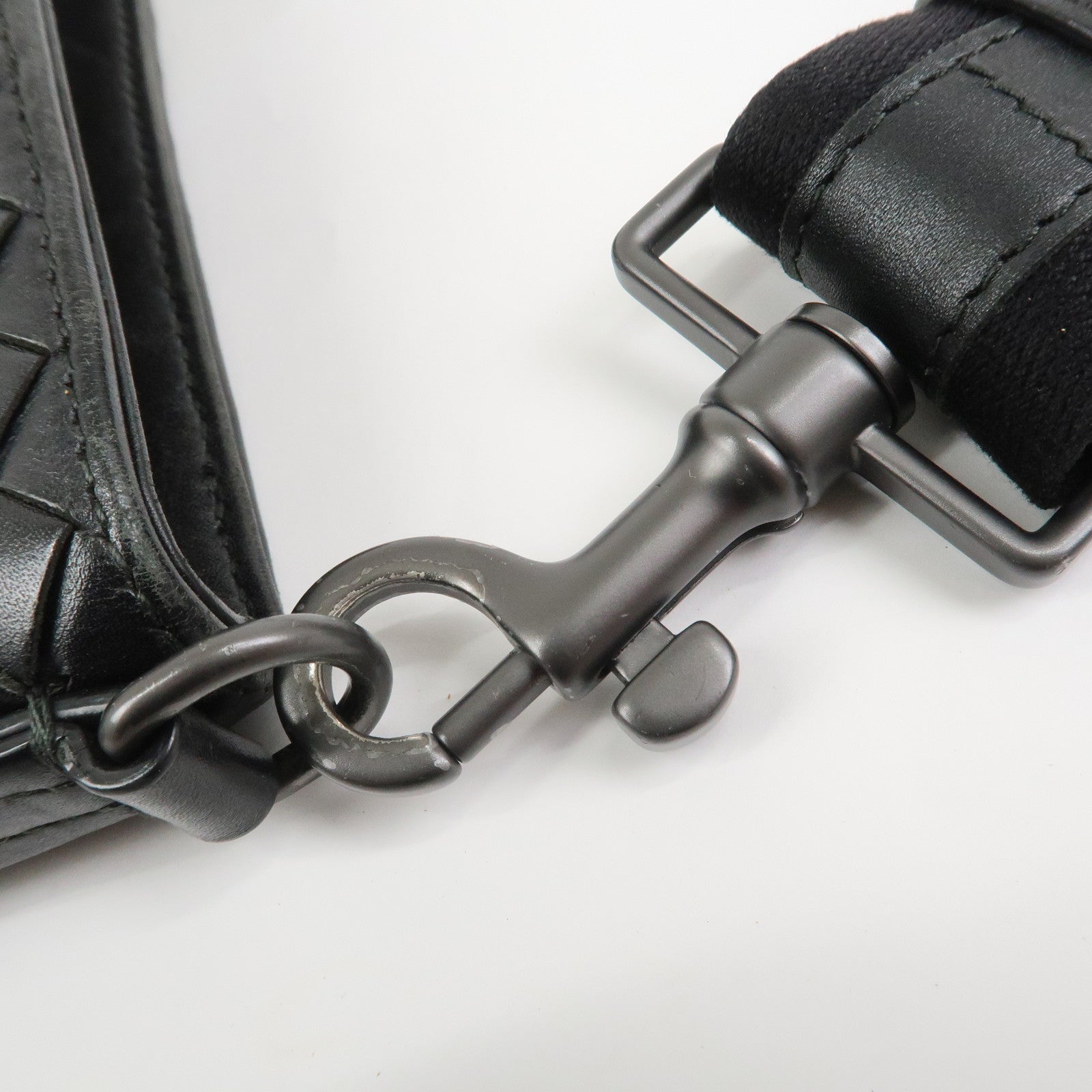 BOTTEGA VENETA Intrecciato Shoulder Bag Crossbody Bag Black 276356