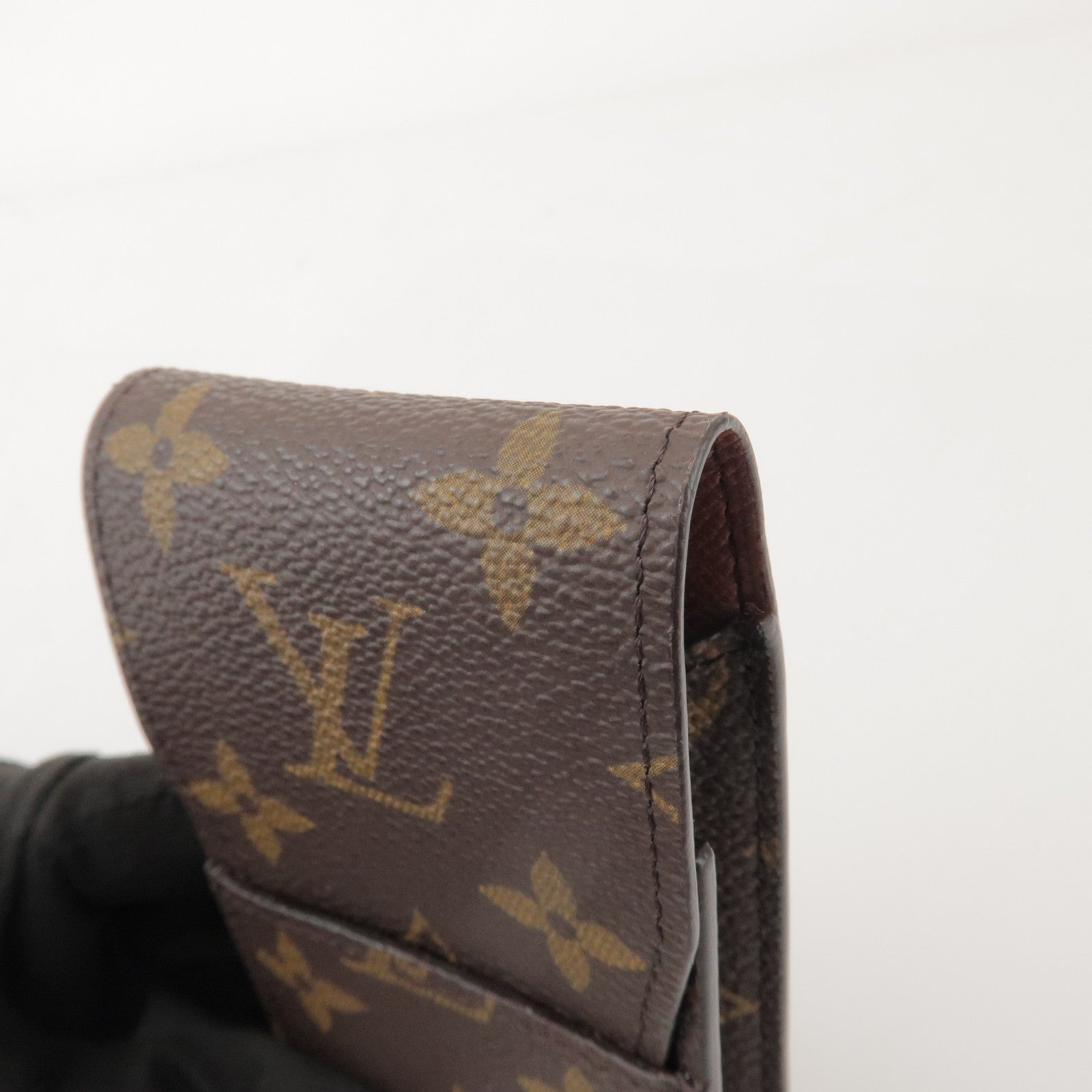 Louis Vuitton Etui Cigarette Monogram Canvas Cigarette Case M63024