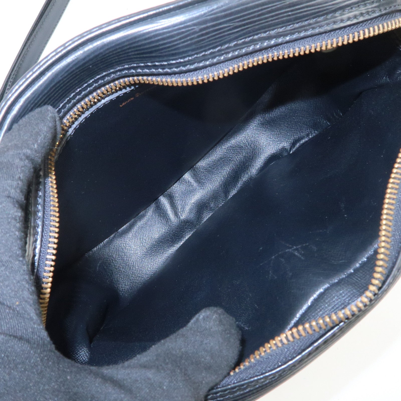Louis Vuitton Epi Jeune Fille Shoulder Crossbody Bag Noir M52152