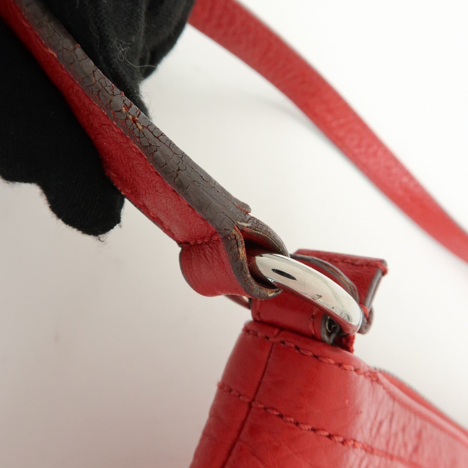 Ferragamo Gancini Leather Shoulder Bag Hand Bag Red