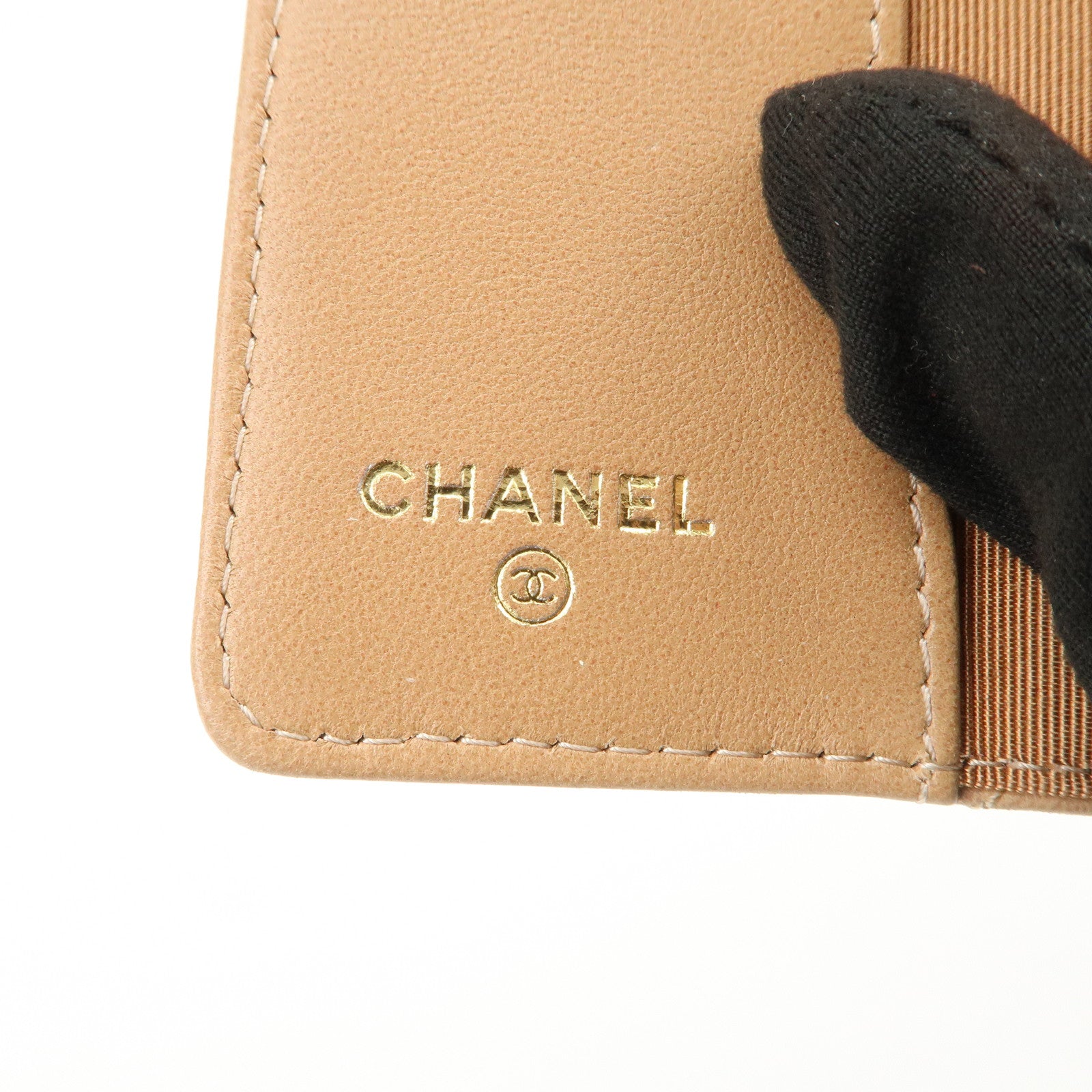 CHANEL Matelasse Lamb Skin COCO Mark 6 Ring Key Case Beige A84400