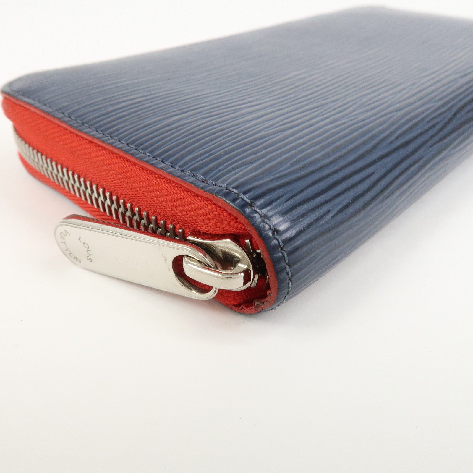 Louis Vuitton Epi Leather Round Zippy Wallet Indigo Blue M67267