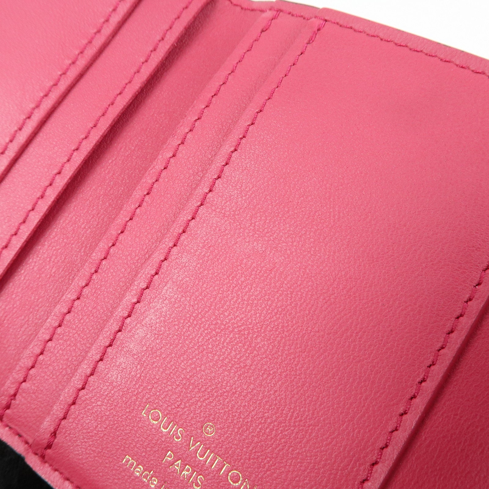 Louis Vuitton Portefoille Capucines XS Compact Wallet Black M68587