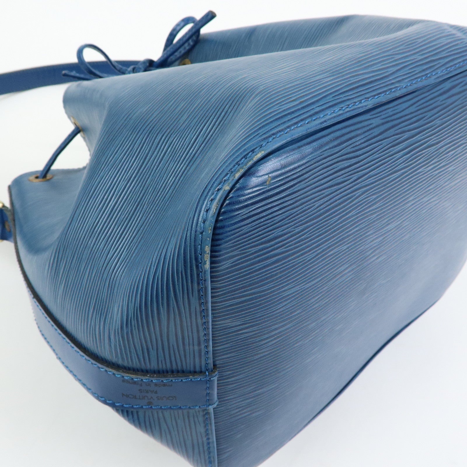 Louis Vuitton Epi Leather Petit Noe Shoulder Bag Toledo Blue M44105