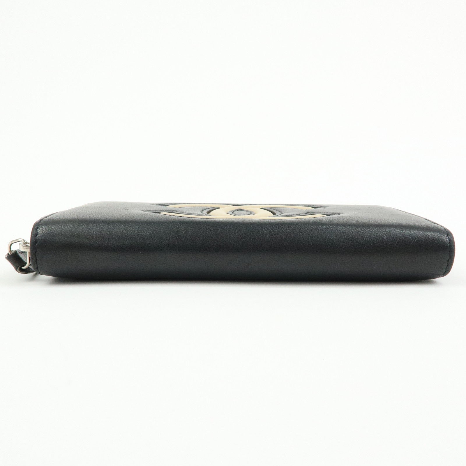 CHANEL COCO Mark Lamb Skin Round Zippy Compact Wallet Black Beige