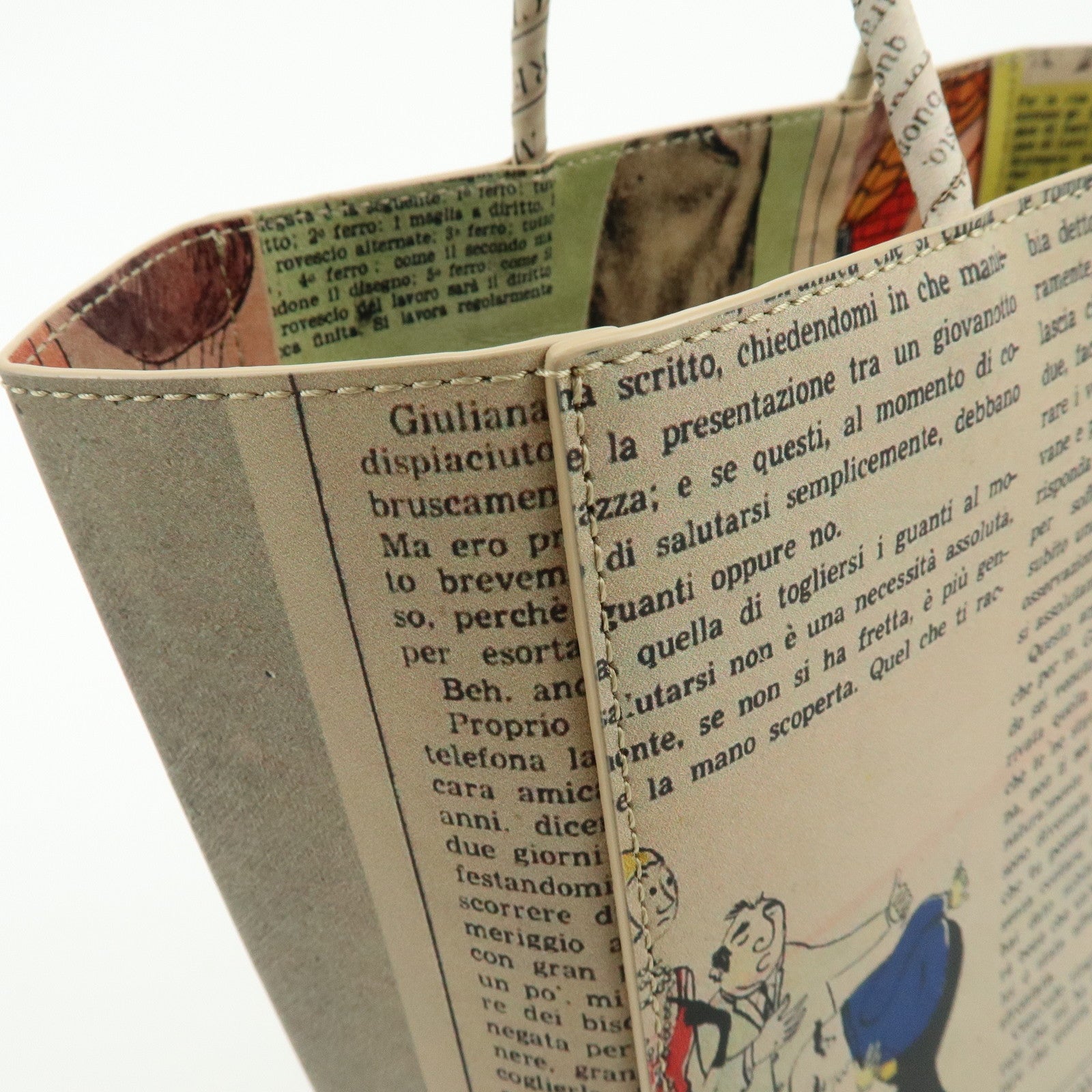 BOTTEGA VENETA Intrecciato Newspaper Tote Bag Beige Multicolor