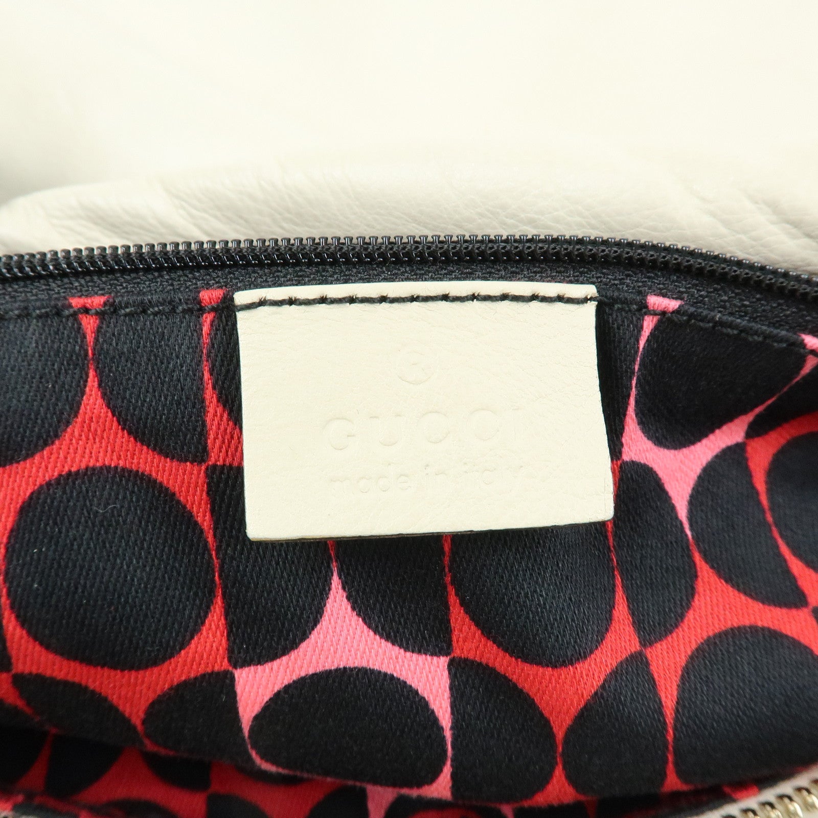 GUCCI Interlocking G Crest Leather Shoulder Bag Ivory 181492