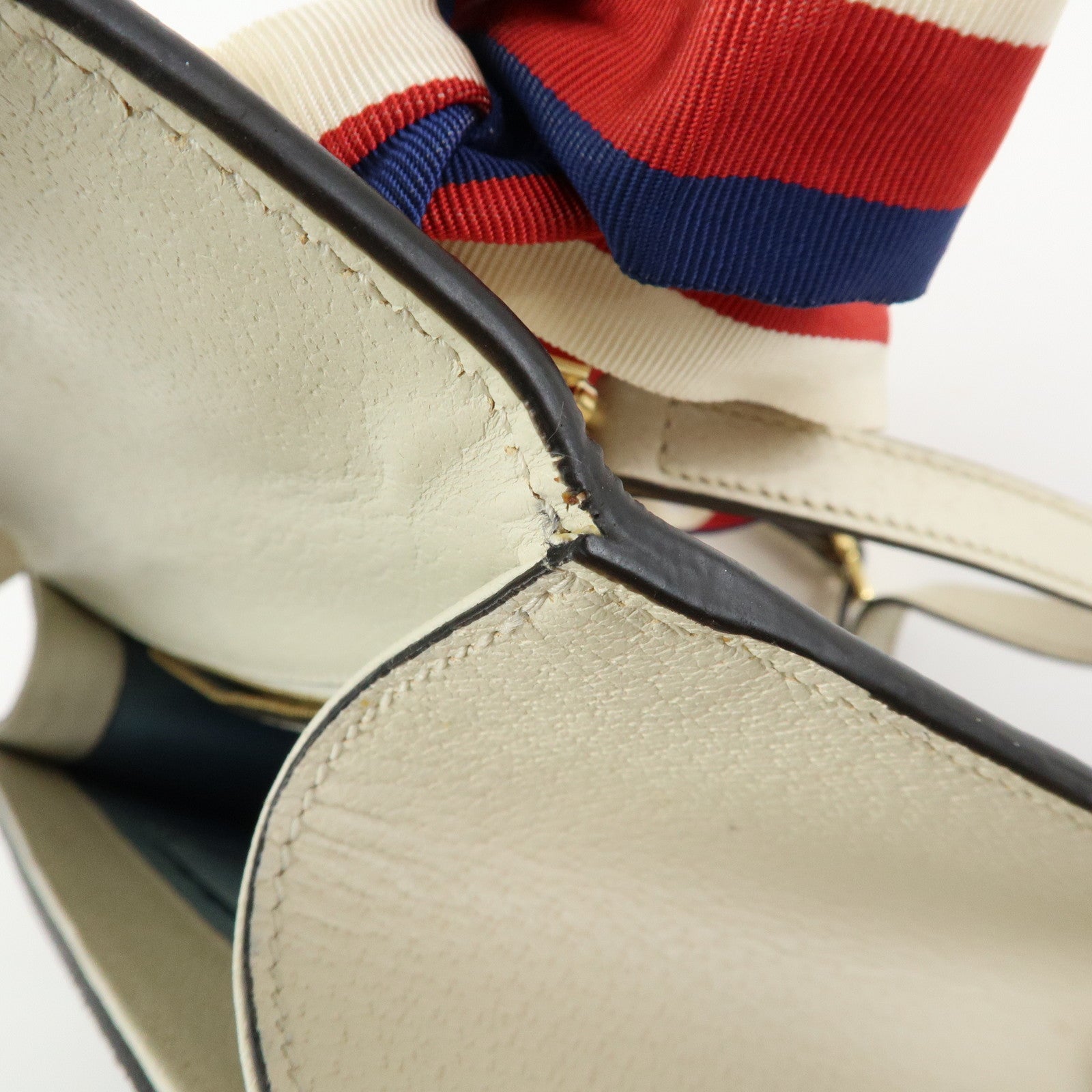 GUCCI Sylvie Sherry Leather Shoulder Bag Ivory Bee & Star 524405