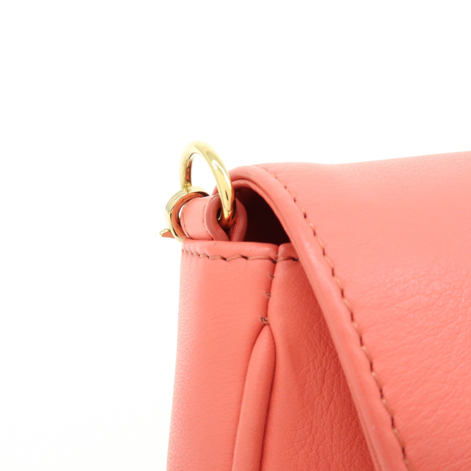 FENDI Leather Chain Shoulder Bag Purse Crossbody Bag Pink 8M0276