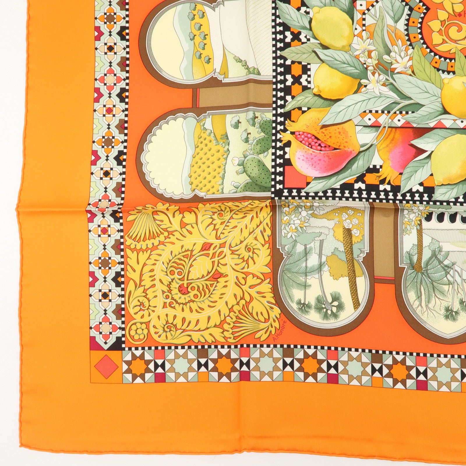 HERMES Carre 90 Silk 100%  Les Jardins d’ Andalousie Scarf Oragne