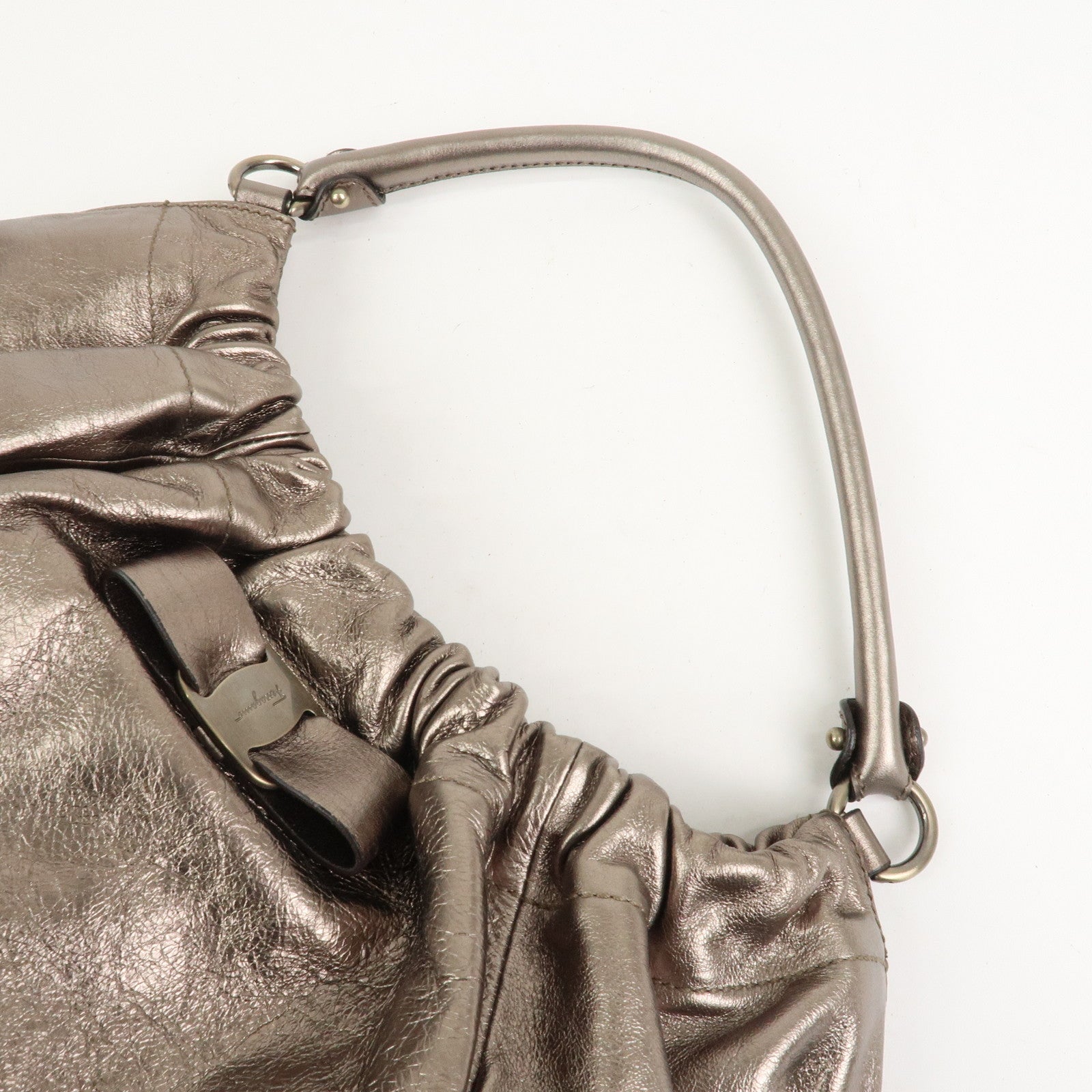 Ferragamo Vara Ribbon Logo Leather Shoulder Bag Hand Bag Silver