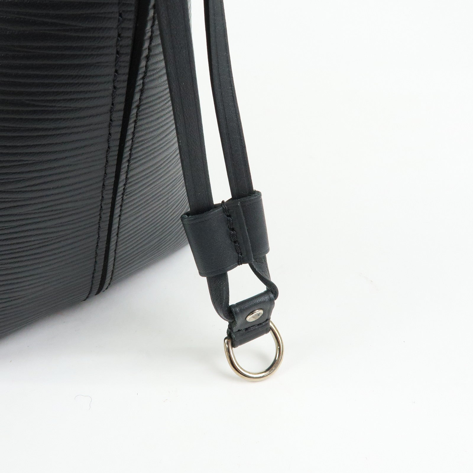 Louis Vuitton Epi Leather Neverfull MM Shoulder Bag Noir M40932