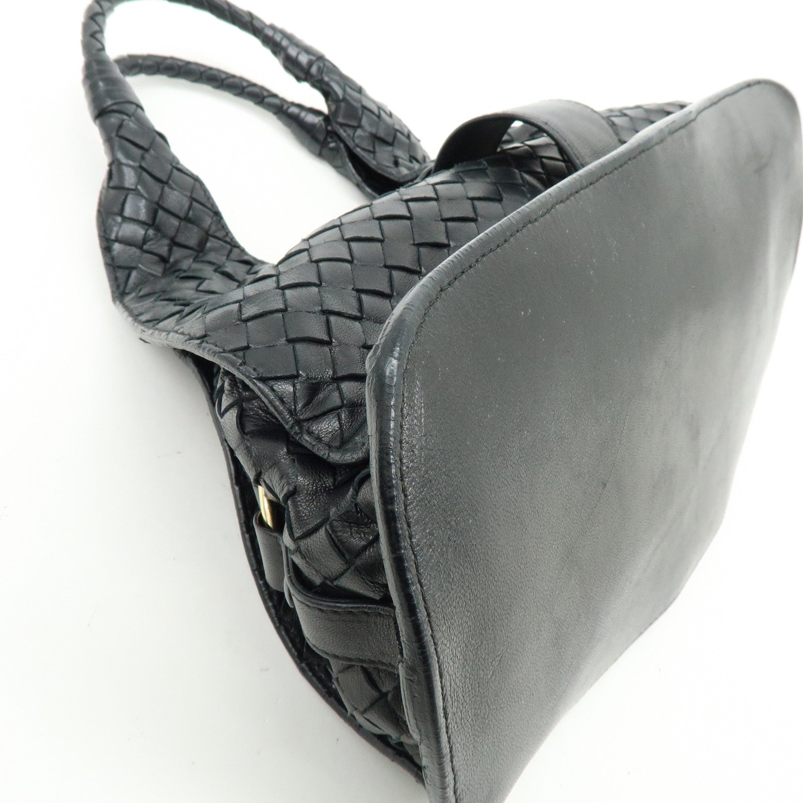 BOTTEGA VENETA  Intrecciato Leather Hand Bag Black 113087