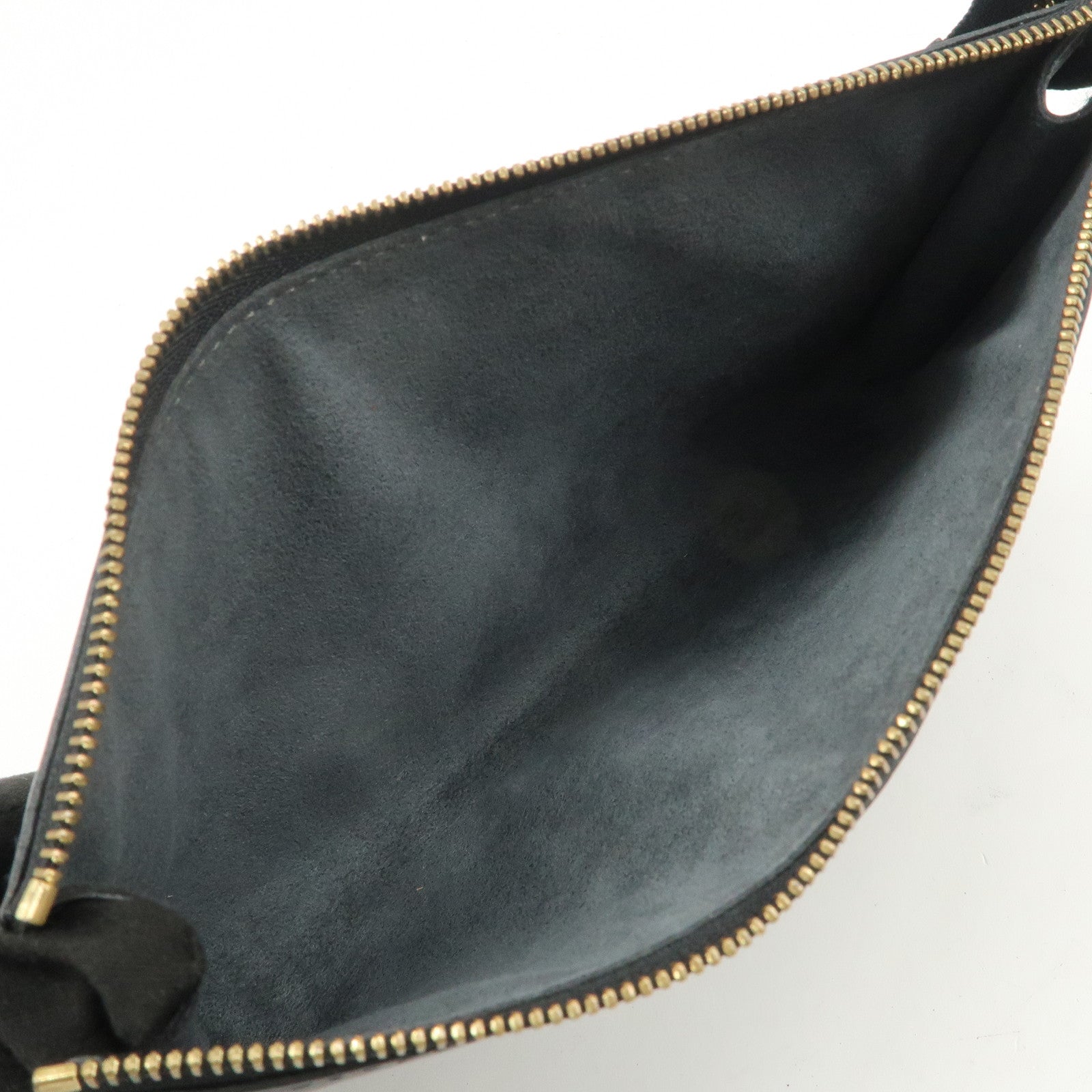Louis Vuitton Epi Pochette Accessoires Hand Bag Noir M52942