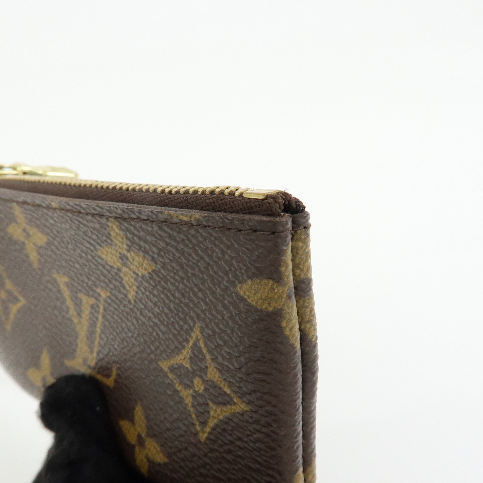Louis Vuitton Monogram Pochette Cles Coin Case Key Case M62650