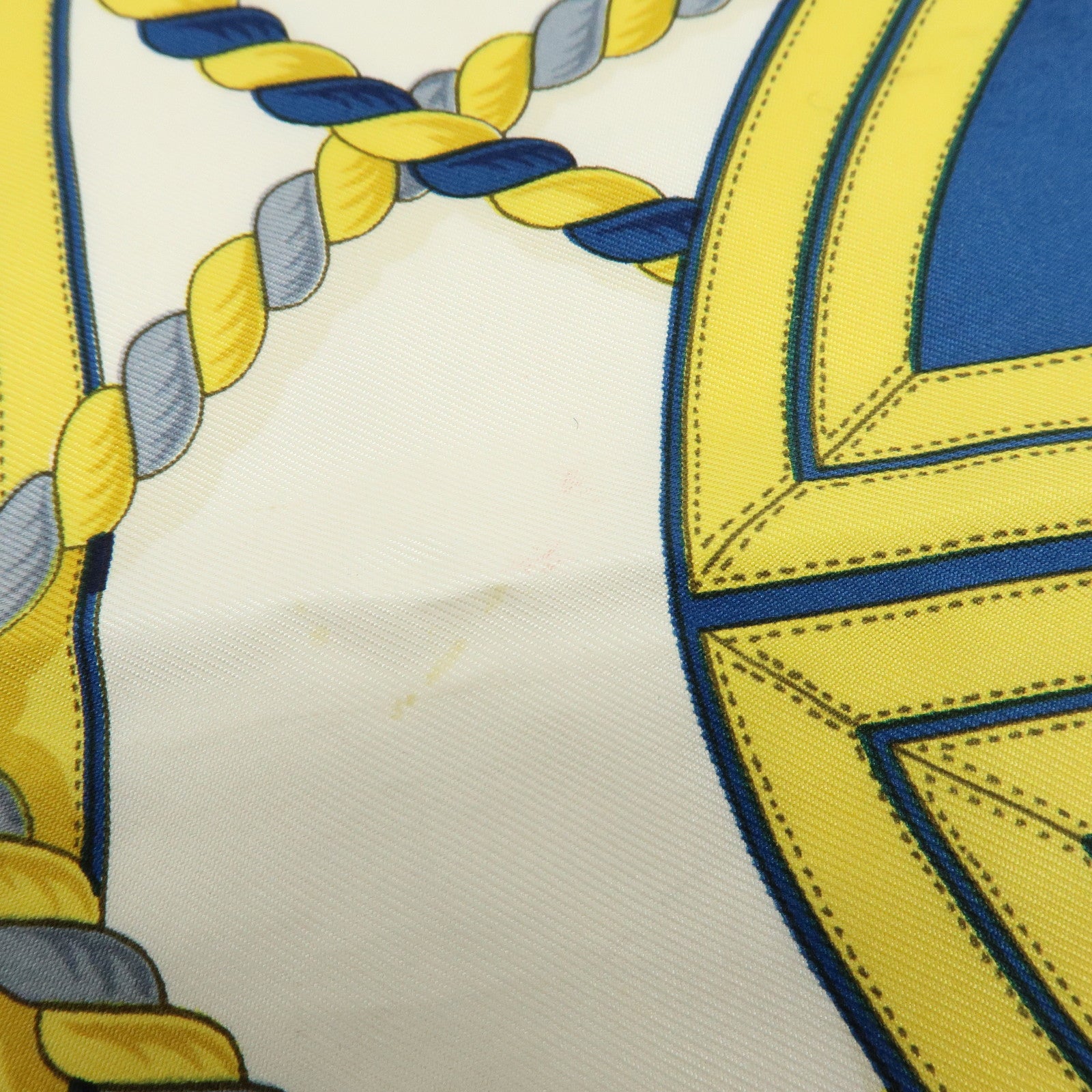 HERMES Carre 90 Silk 100% Scarf GRANDE TENUE Gold Navy Red