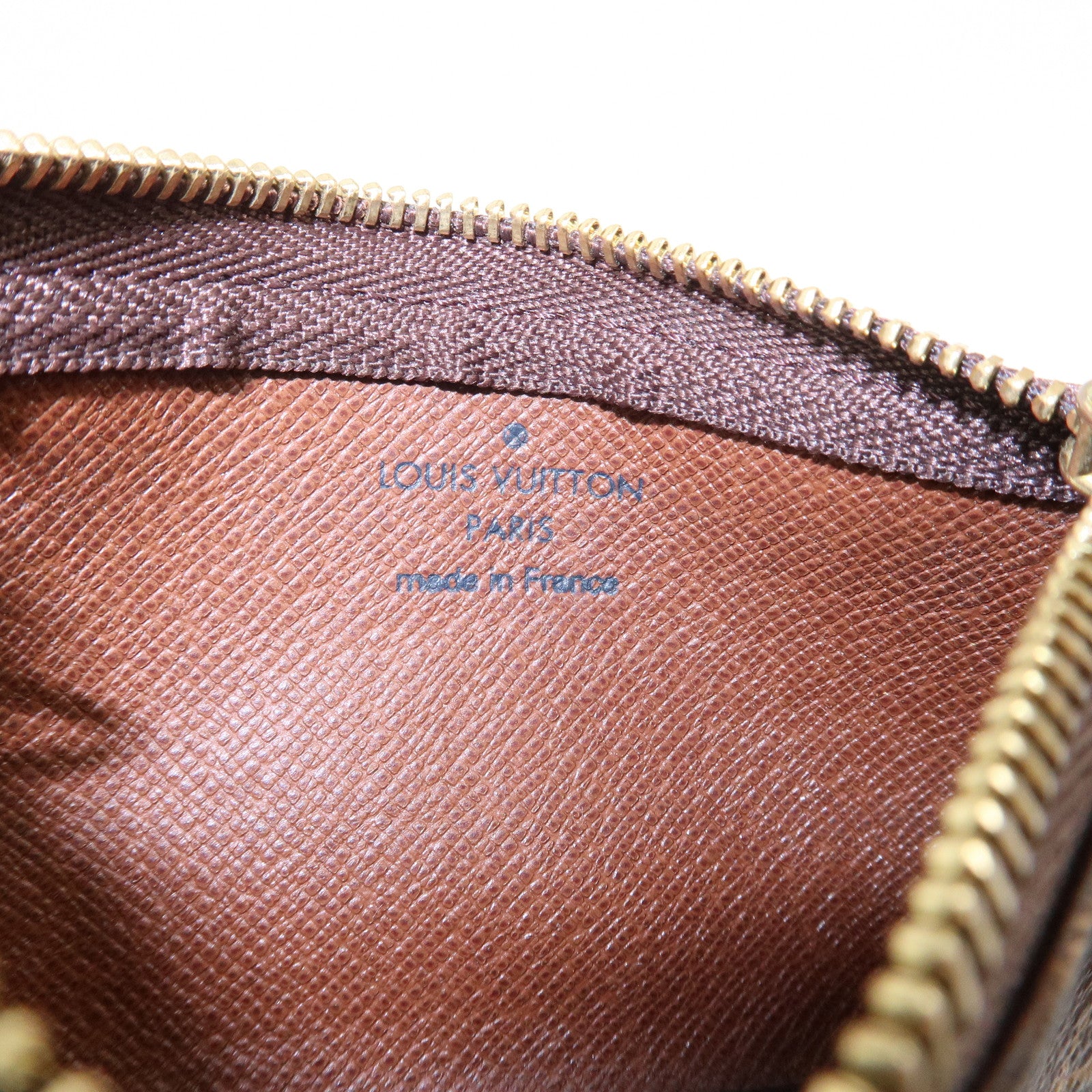 Louis Vuitton Monogram Pochette Cles Coin Case Key Case  M62650