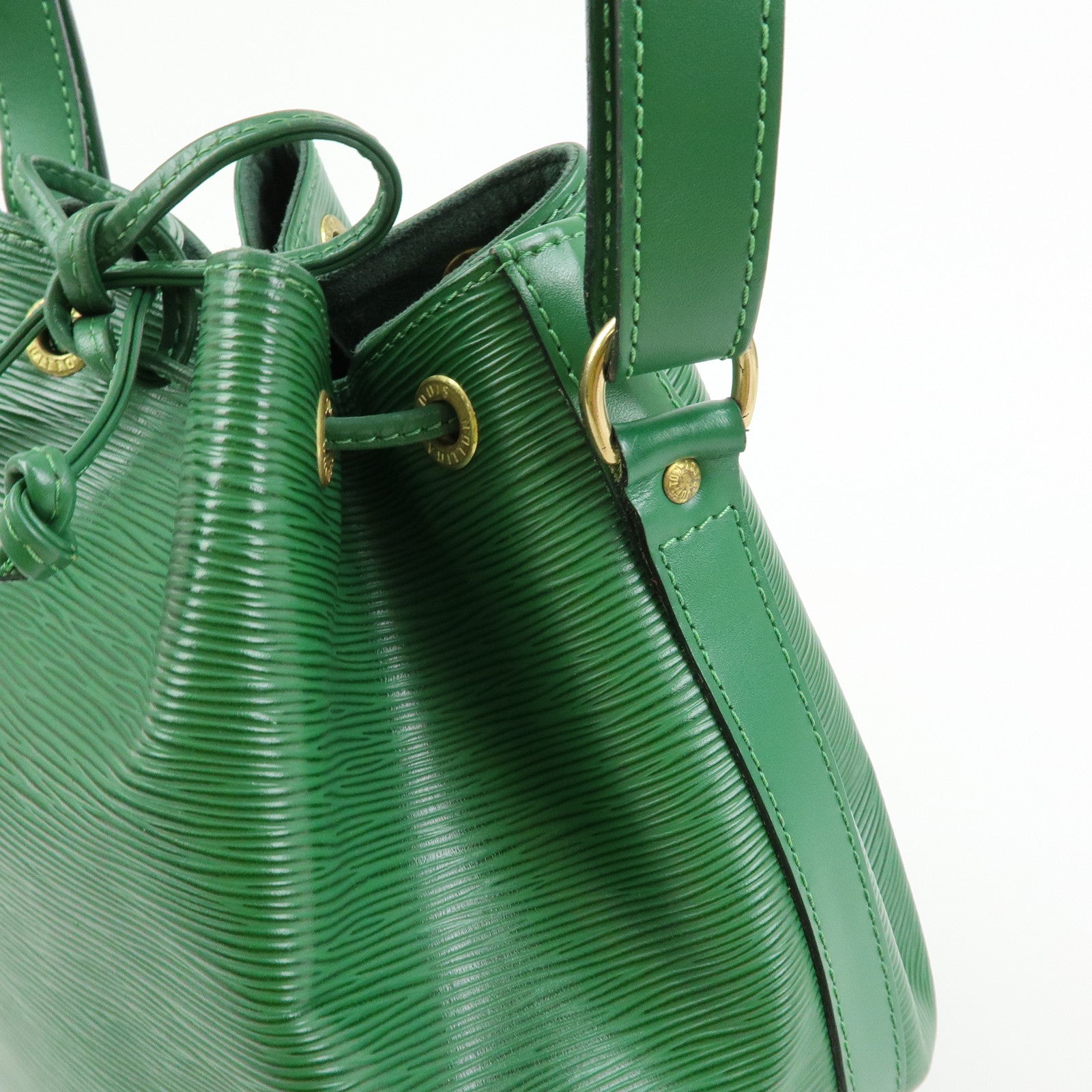 Louis Vuitton Epi Petit Noe Shoulder Bag Borneo Green M44104