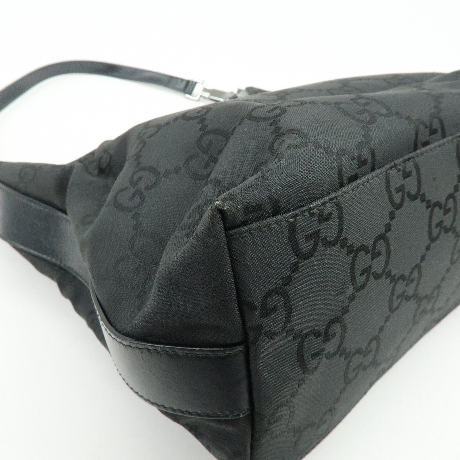 GUCCI Logo GG Nylon Leather Shoulder Bag Hand Bag Black 28335