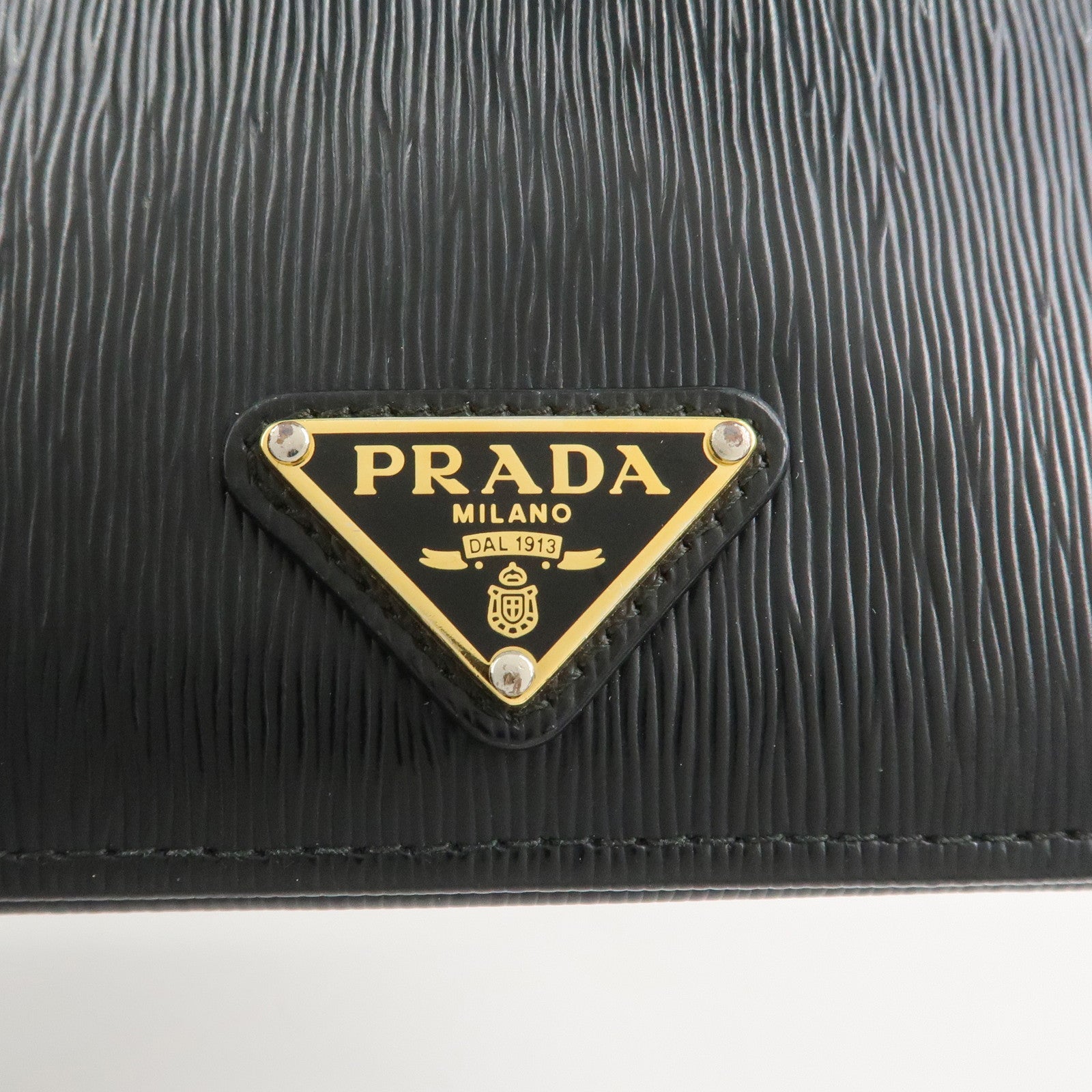 PRADA Vitello Move Leather Bi-fold Compact Wallet Black 1MV204