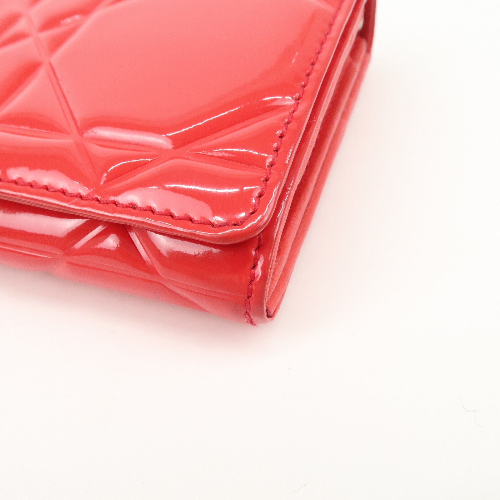 Christian Dior Cannage Patent Leather Bi-Fold Long Wallet Red
