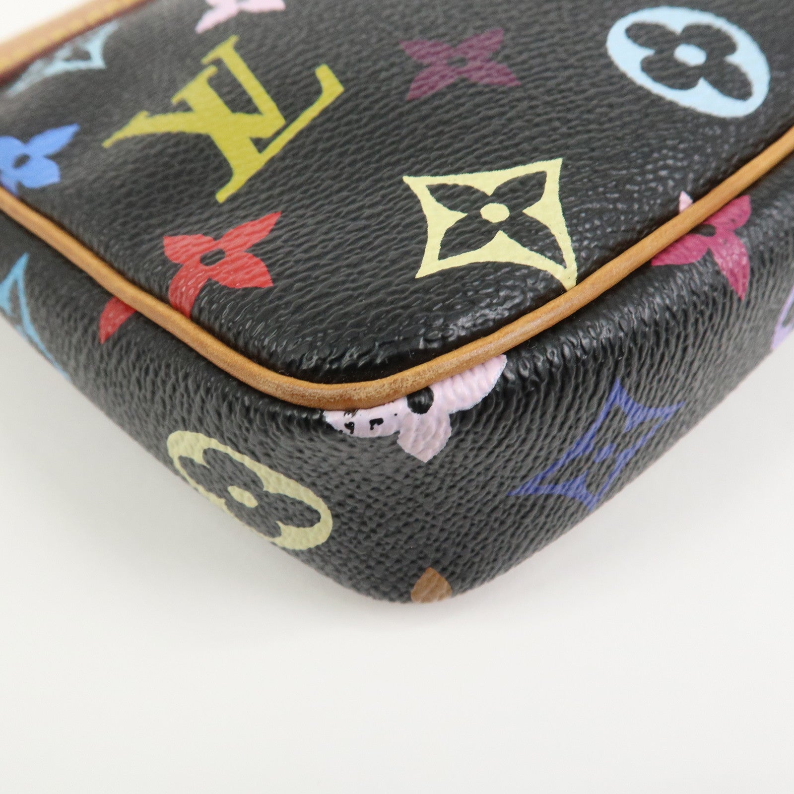 Louis Vuitton Monogram Pochette Accessoires Multicolor Noir M92648