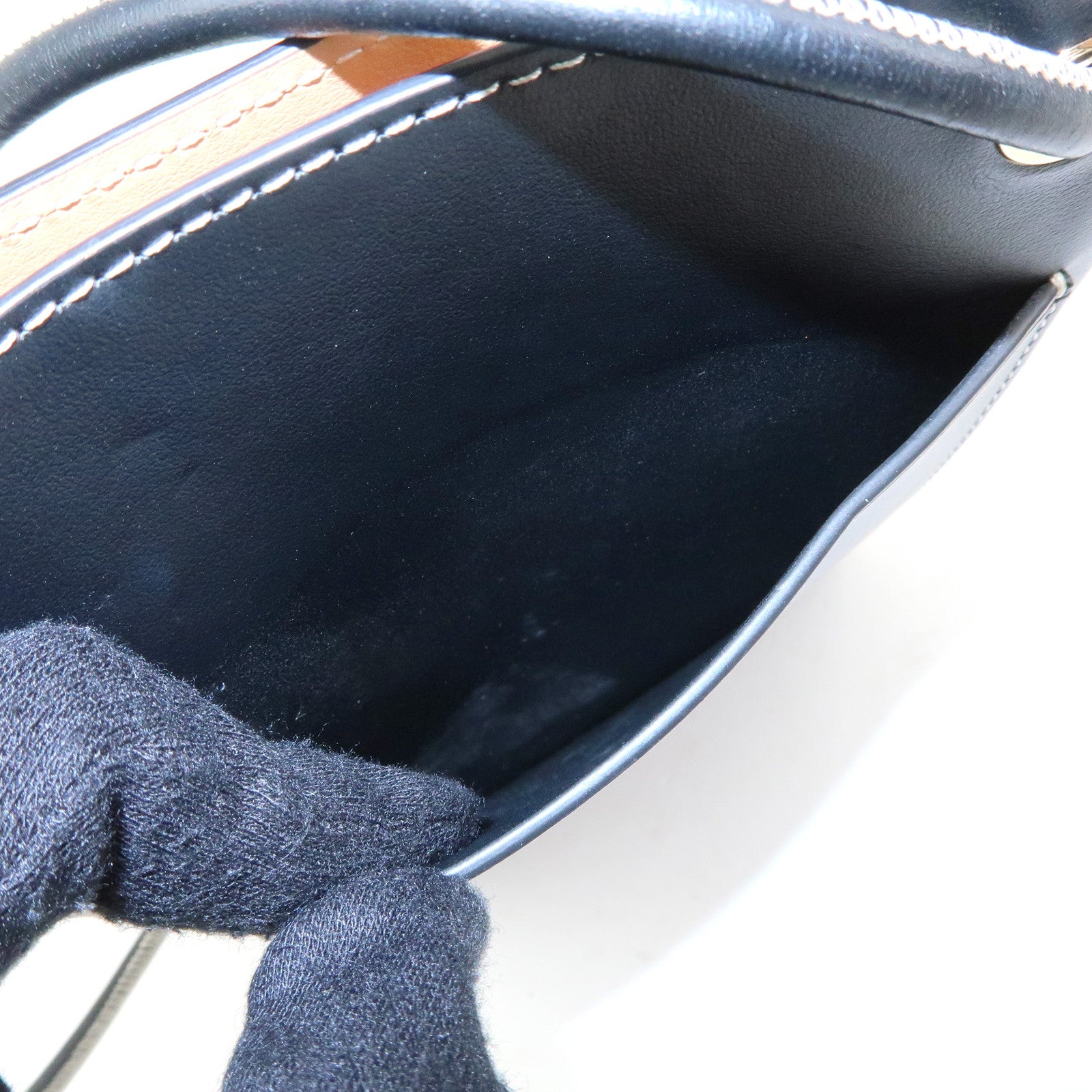 BURBERRY Leather Shoulder Bag Flat Pouch Crossbody Bag Black