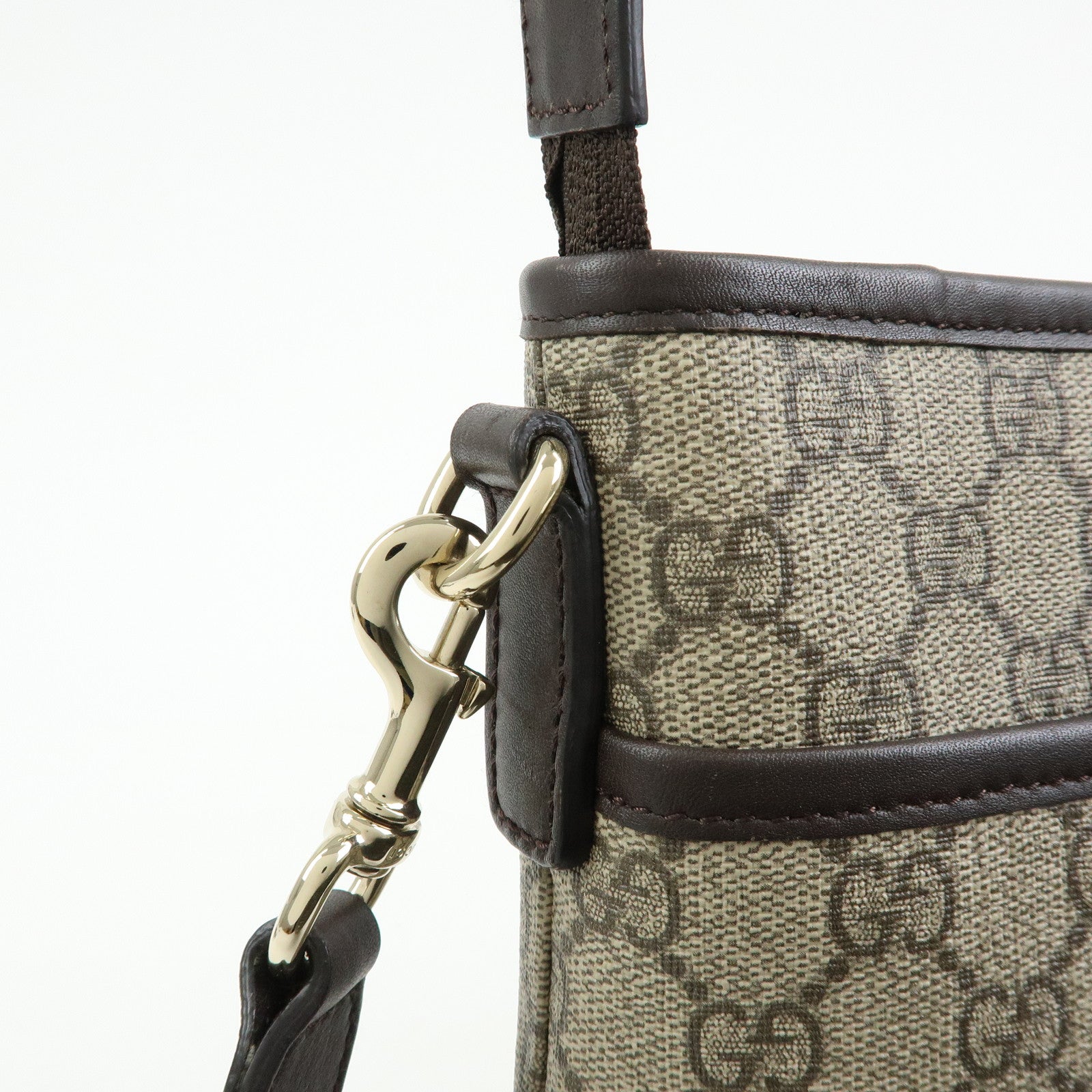 GUCCI GG Supreme Leather Shoulder Bag Beige Brown 388924
