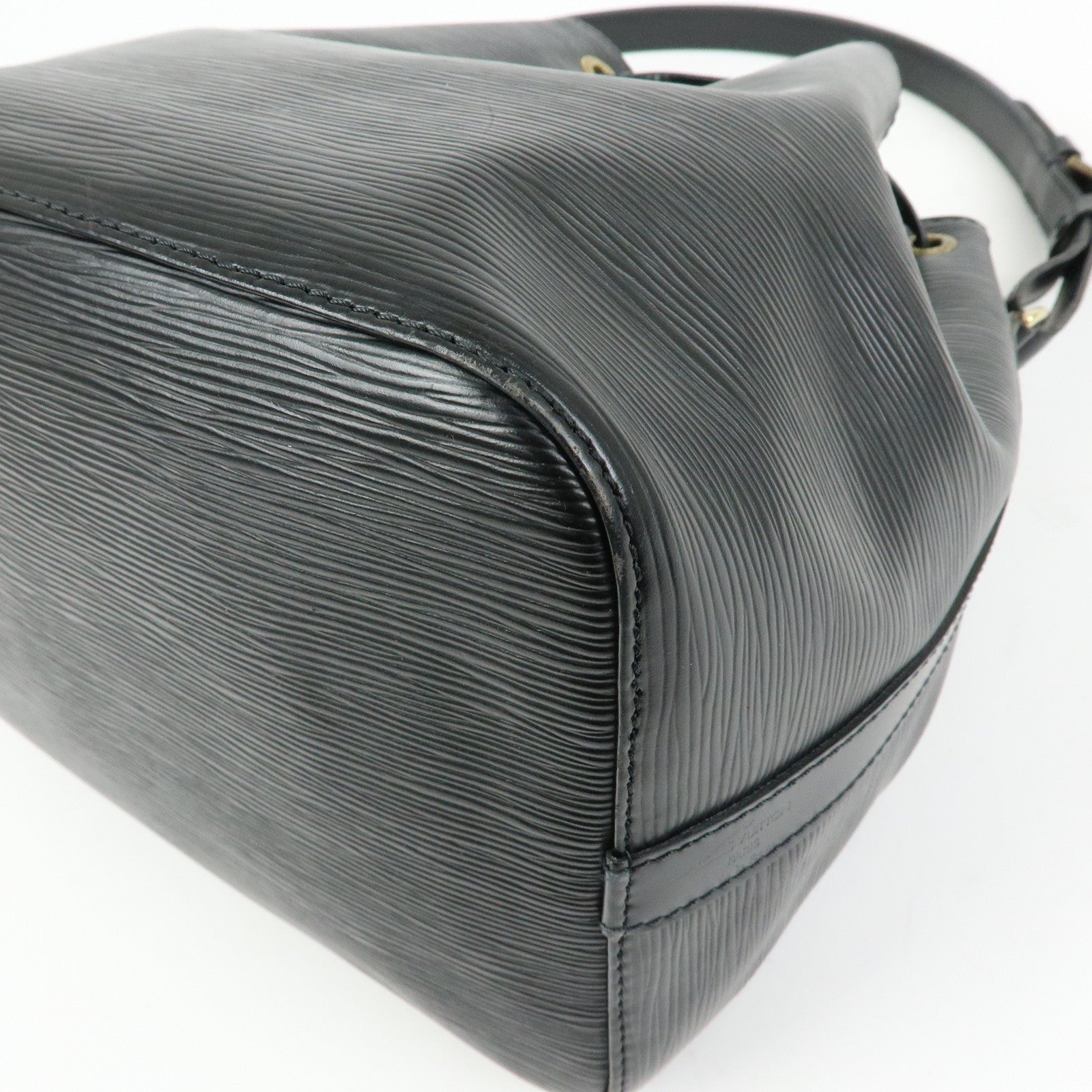 Louis Vuitton Epi Petit Noe Shoulder Bag Noir Black M59012