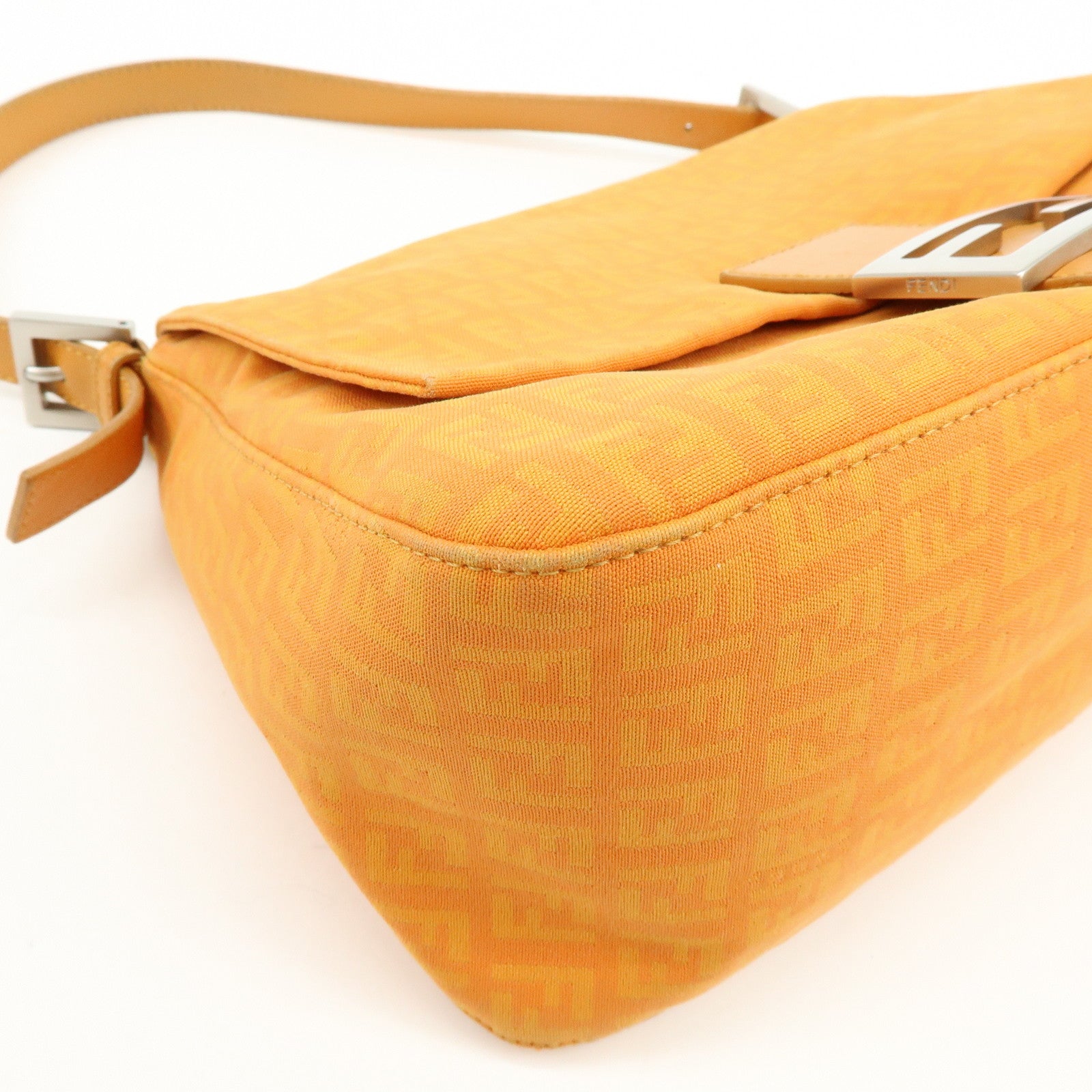 FENDI Mamma Baguette Zucchino Canvas Leather Shoulder Bag 8BR001