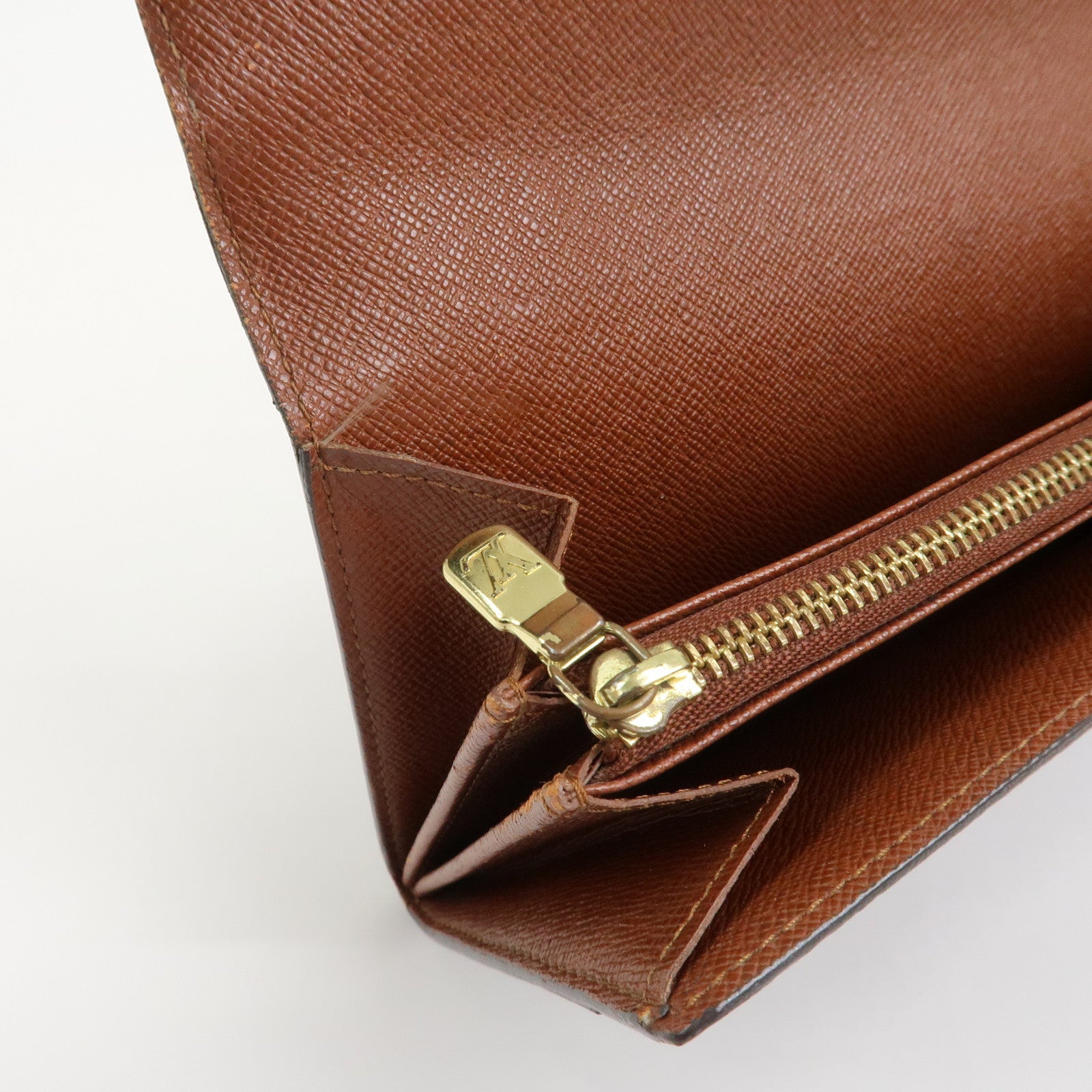 Louis Vuitton Monogram Graffiti Portefeuille Sarah Wallet M92188