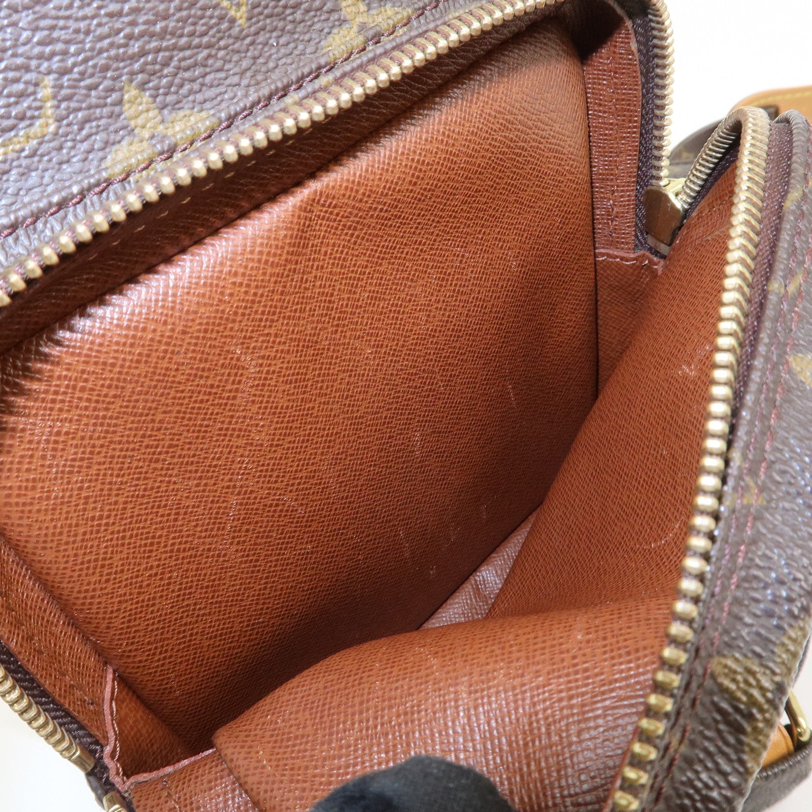 Louis Vuitton Monogram Amazone Shoulder Bag Crossbody Bag M45236